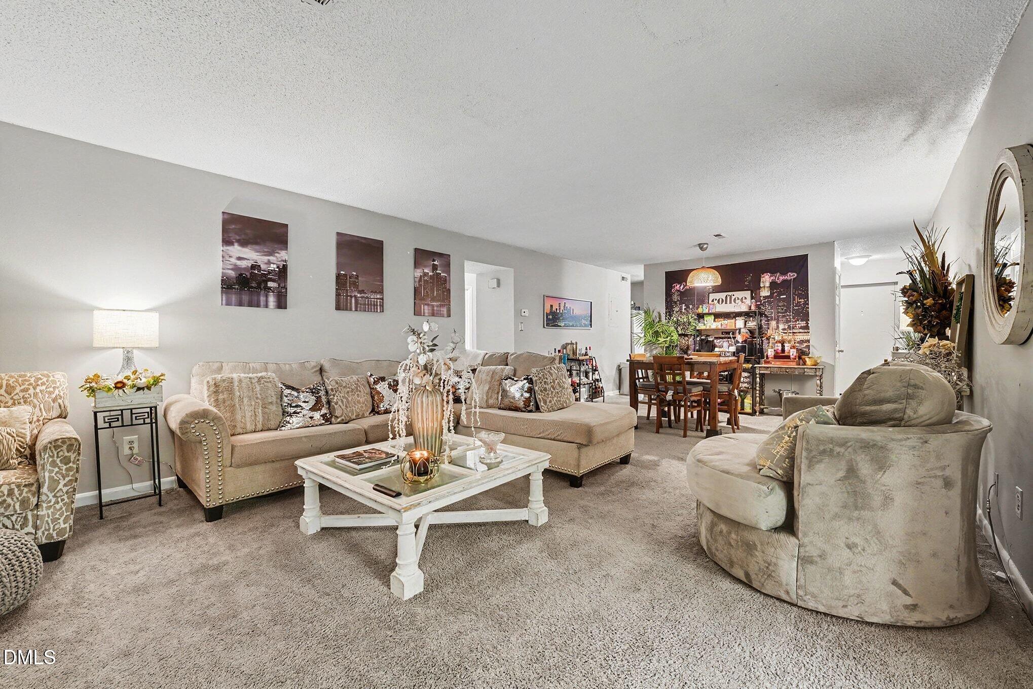 631 Pine Ridge Place Property Photo 7