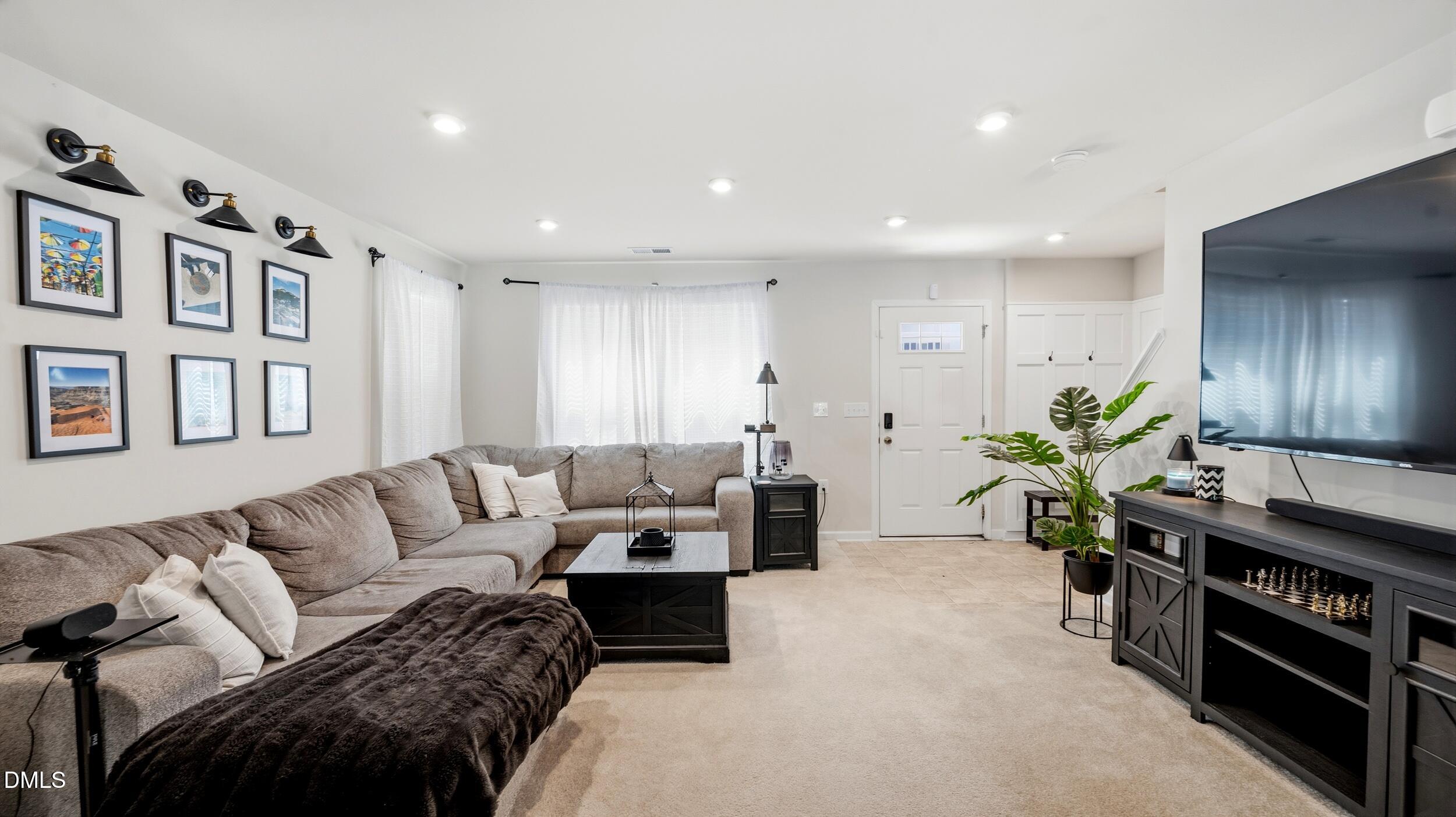 320 Golden Plum Lane Property Photo 8