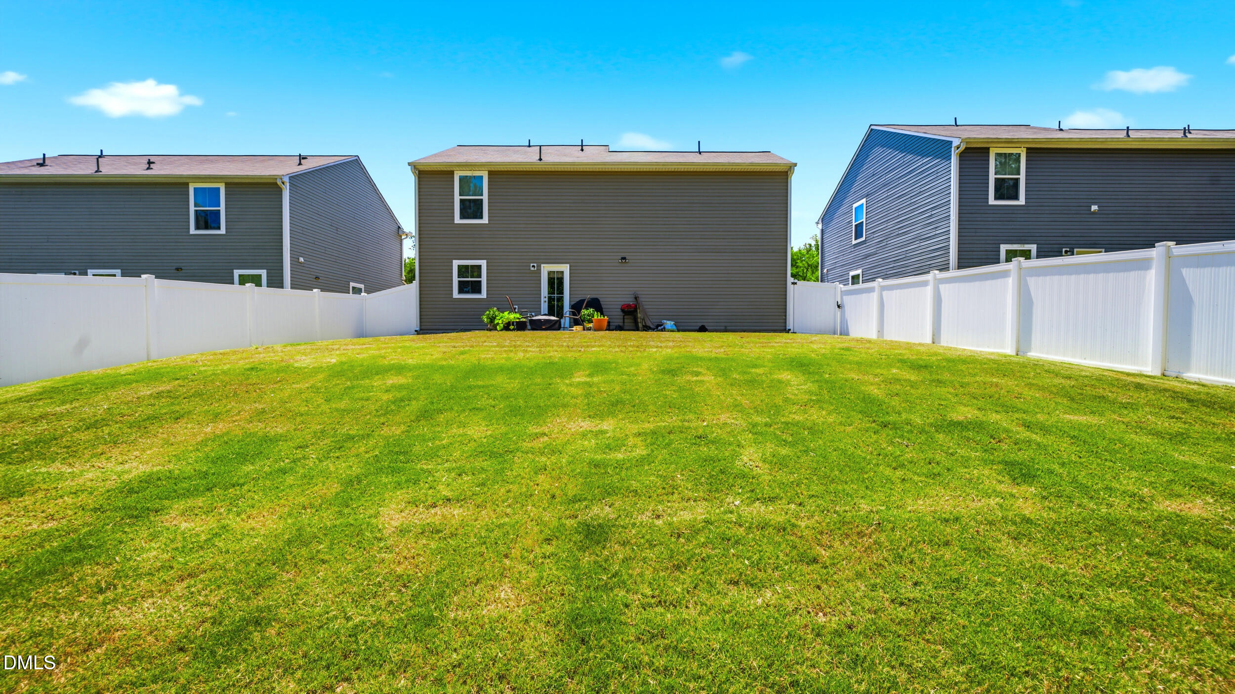 320 Golden Plum Lane Property Photo 28