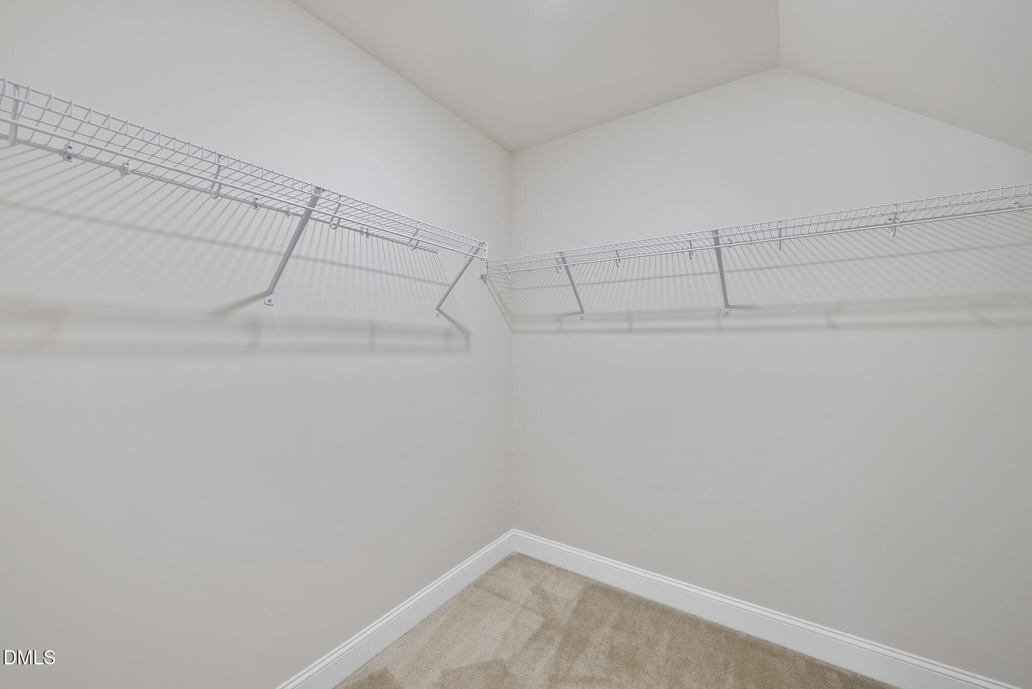 545 Glenwyck Court Property Photo 19