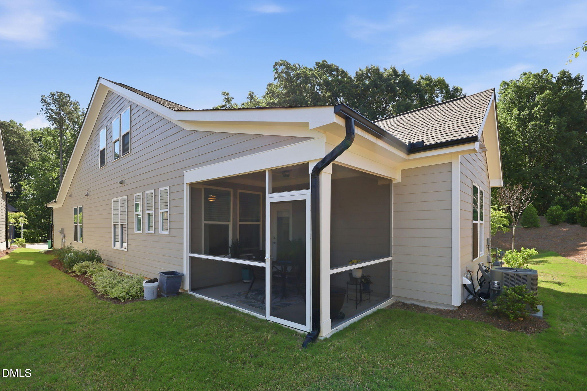 954 Market House Way Property Photo 37