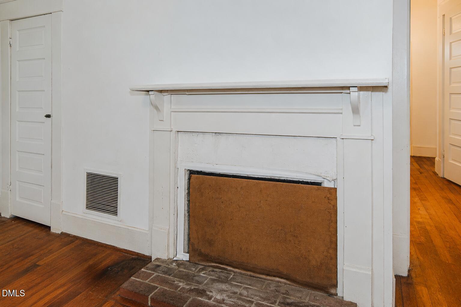 6119 N Roxboro Road Property Photo 19