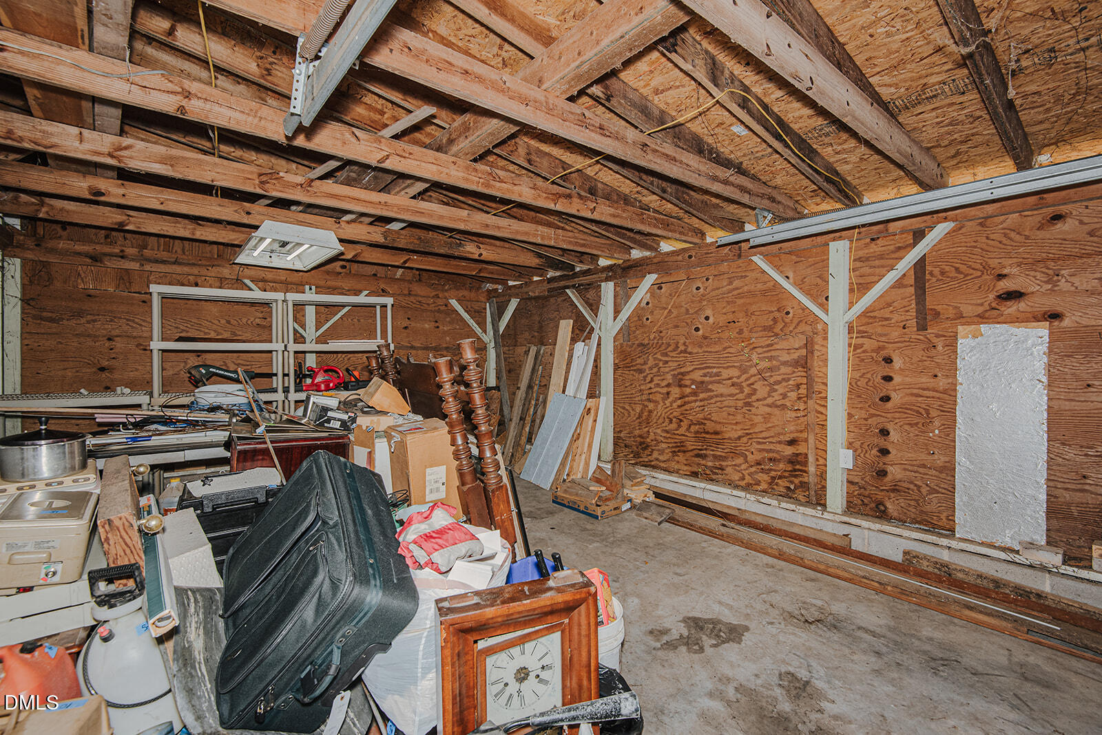 6119 N Roxboro Road Property Photo 33