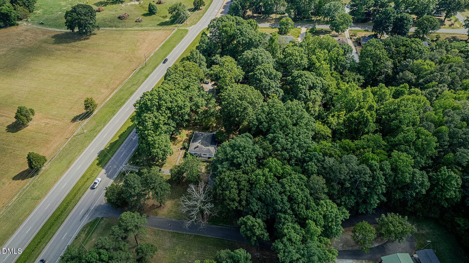 6119 N Roxboro Road Property Photo 46
