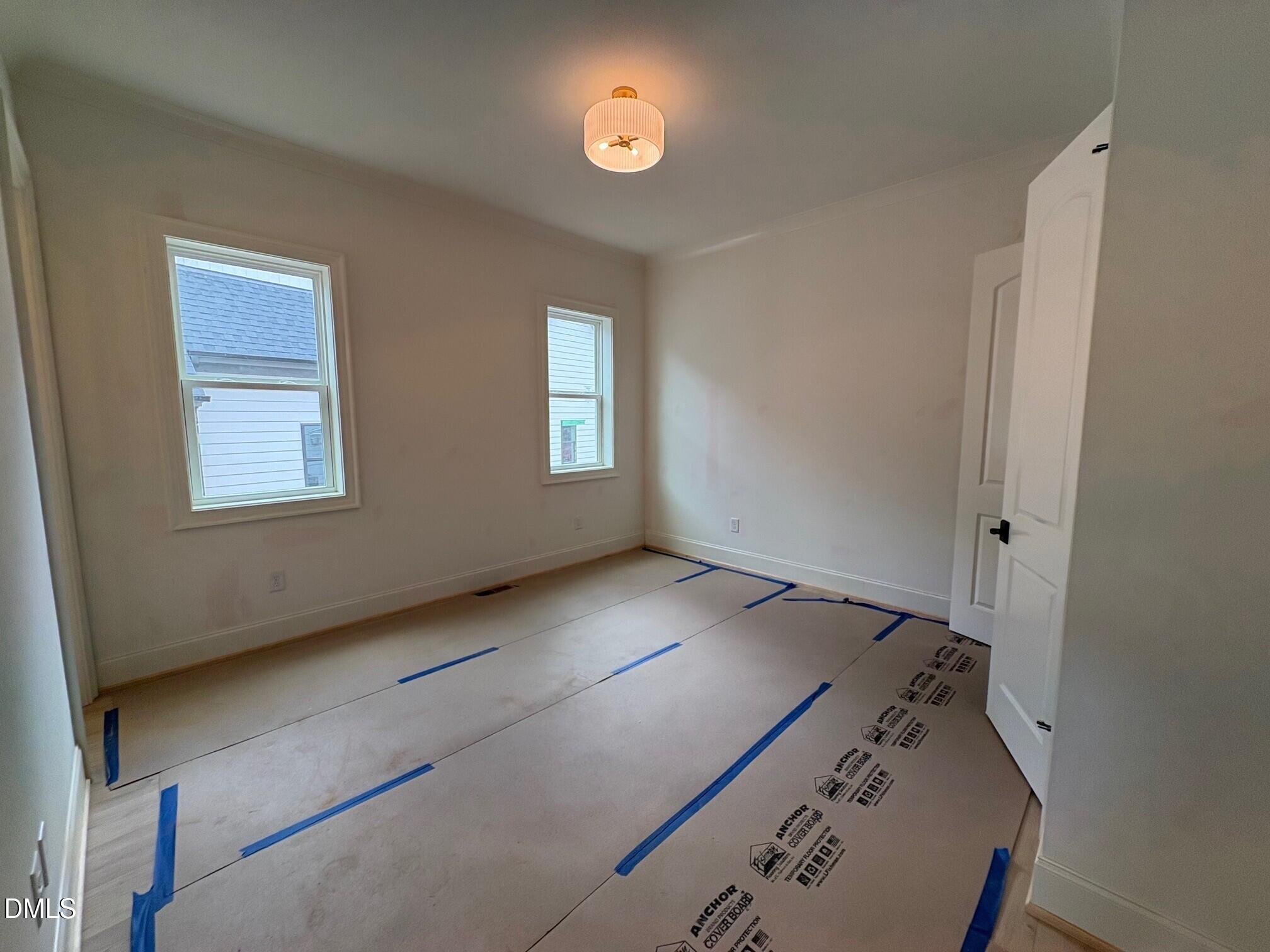2104 Lowery Estates Property Photo 8