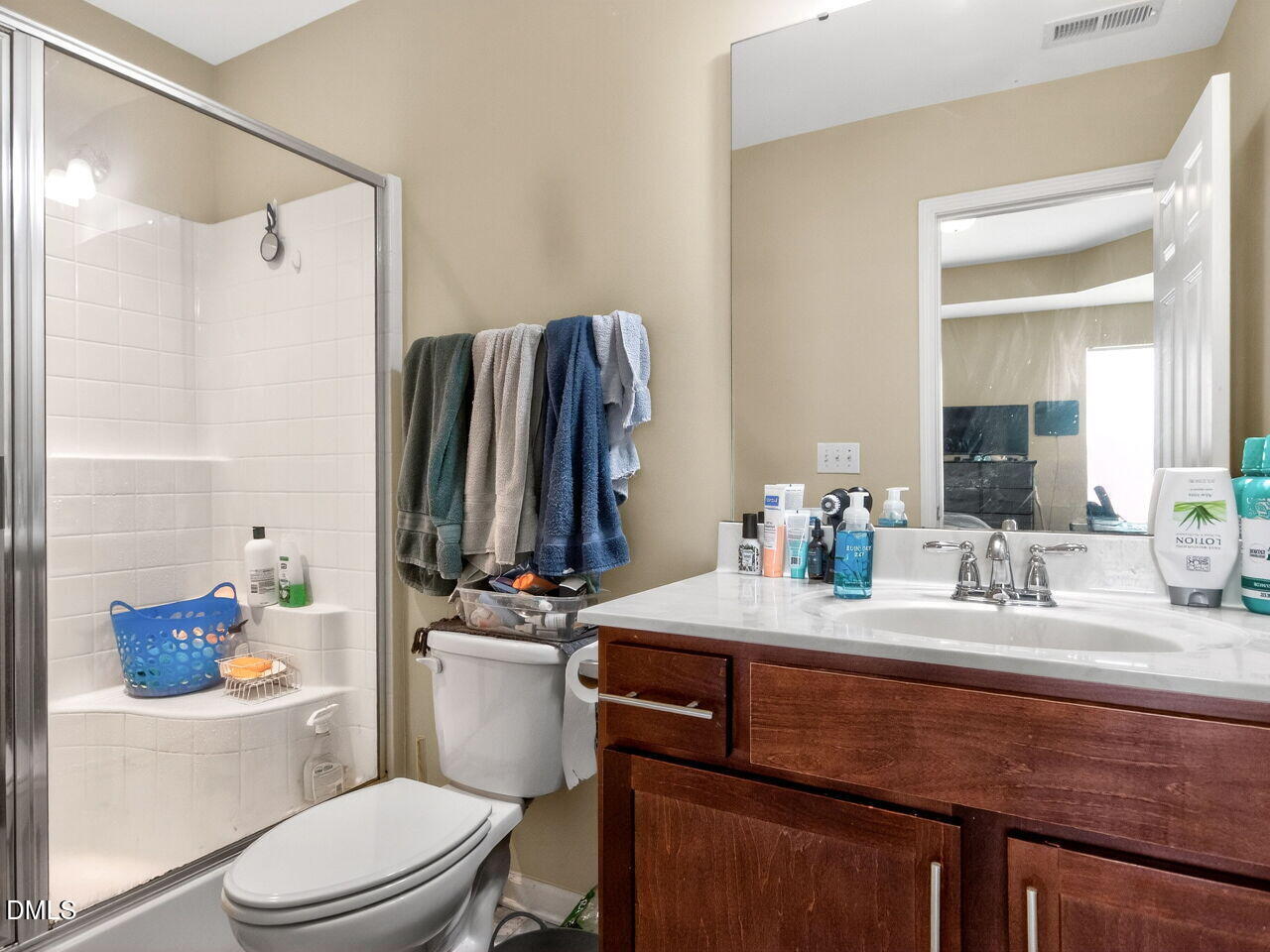 409 Provincial Street Property Photo 17