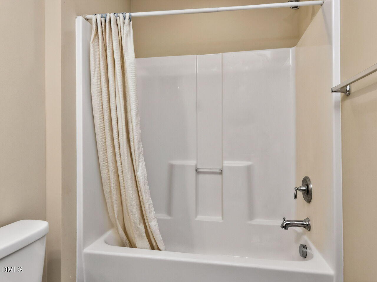 409 Provincial Street Property Photo 22