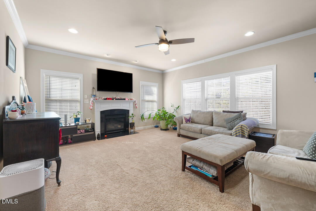 2811 Reynolda Circle Property Photo 7