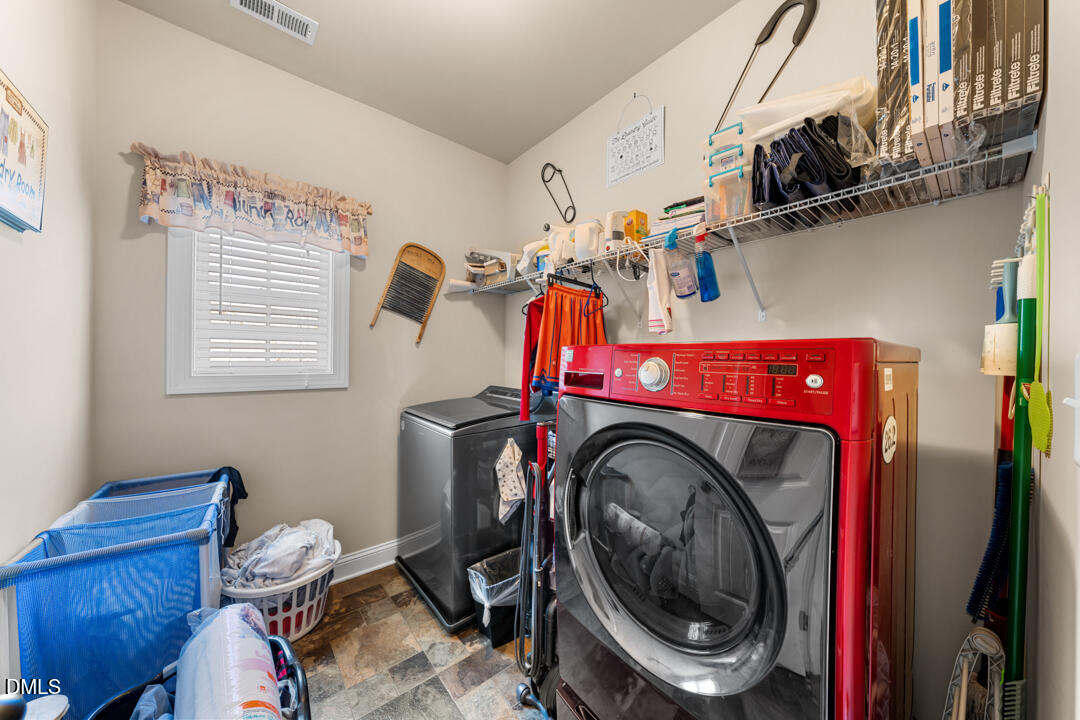 2811 Reynolda Circle Property Photo 23
