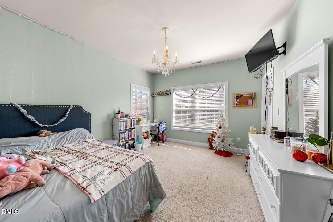 2811 Reynolda Circle Property Photo 24