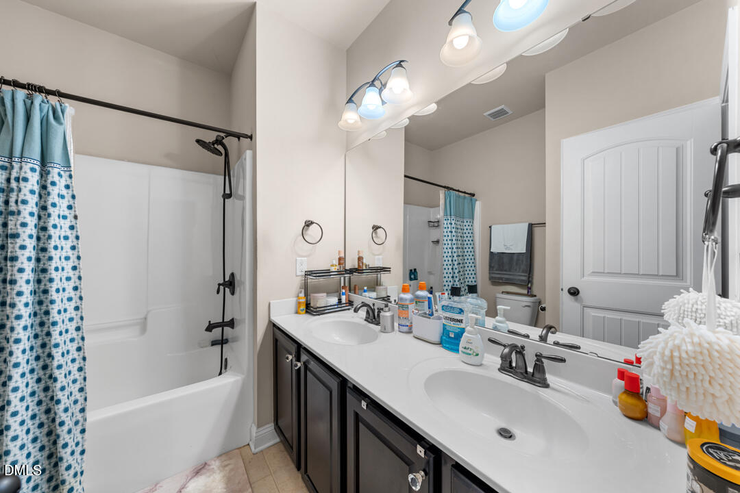 2811 Reynolda Circle Property Photo 25