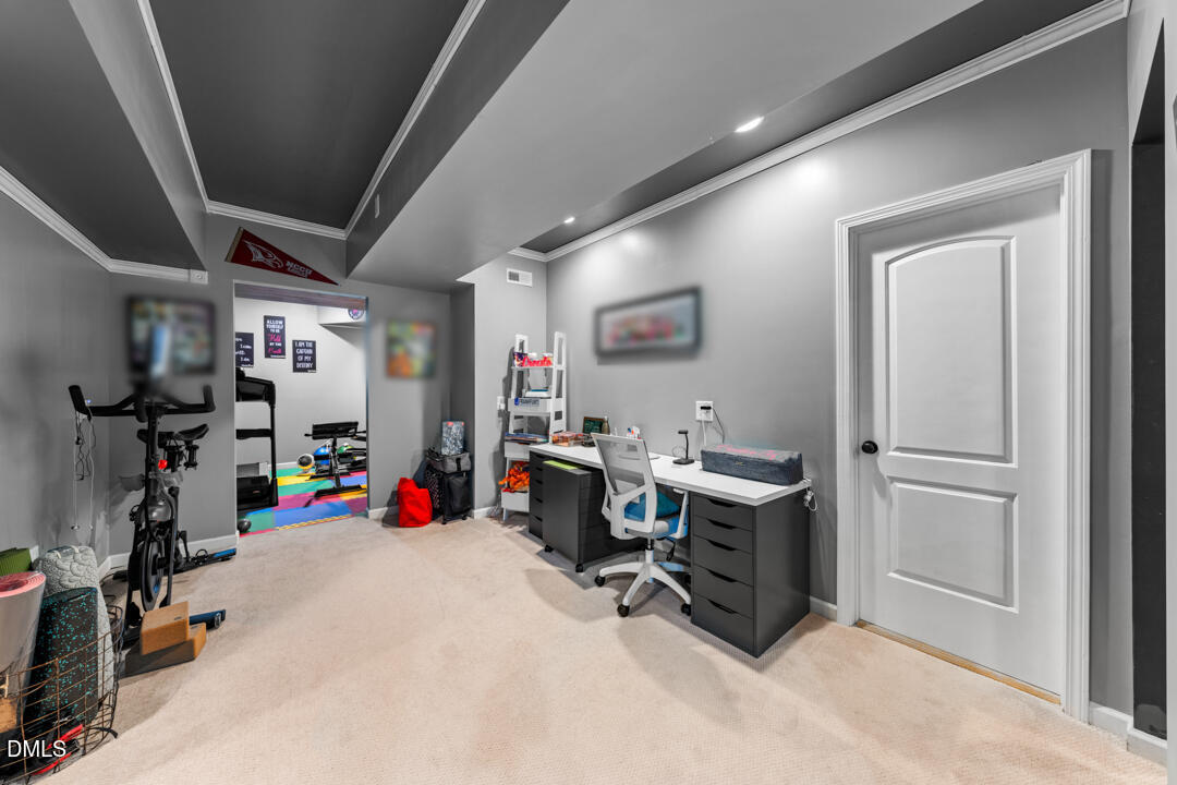 2811 Reynolda Circle Property Photo 45