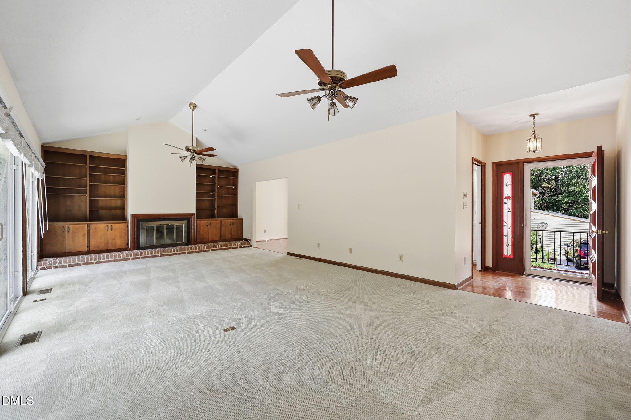 2717 Rue Sans Famille Property Photo 3