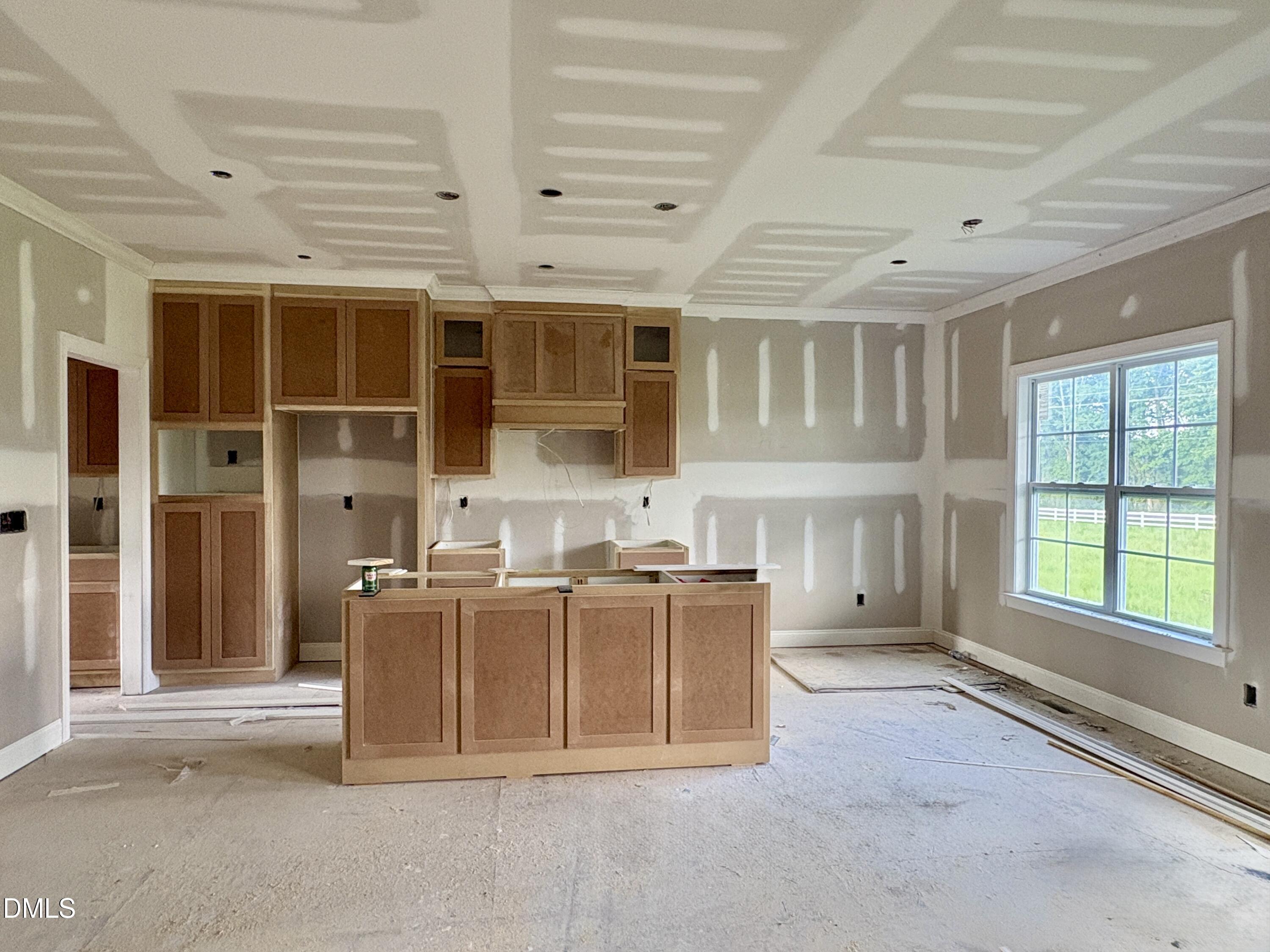7655 Sweetwater Drive Property Photo 2