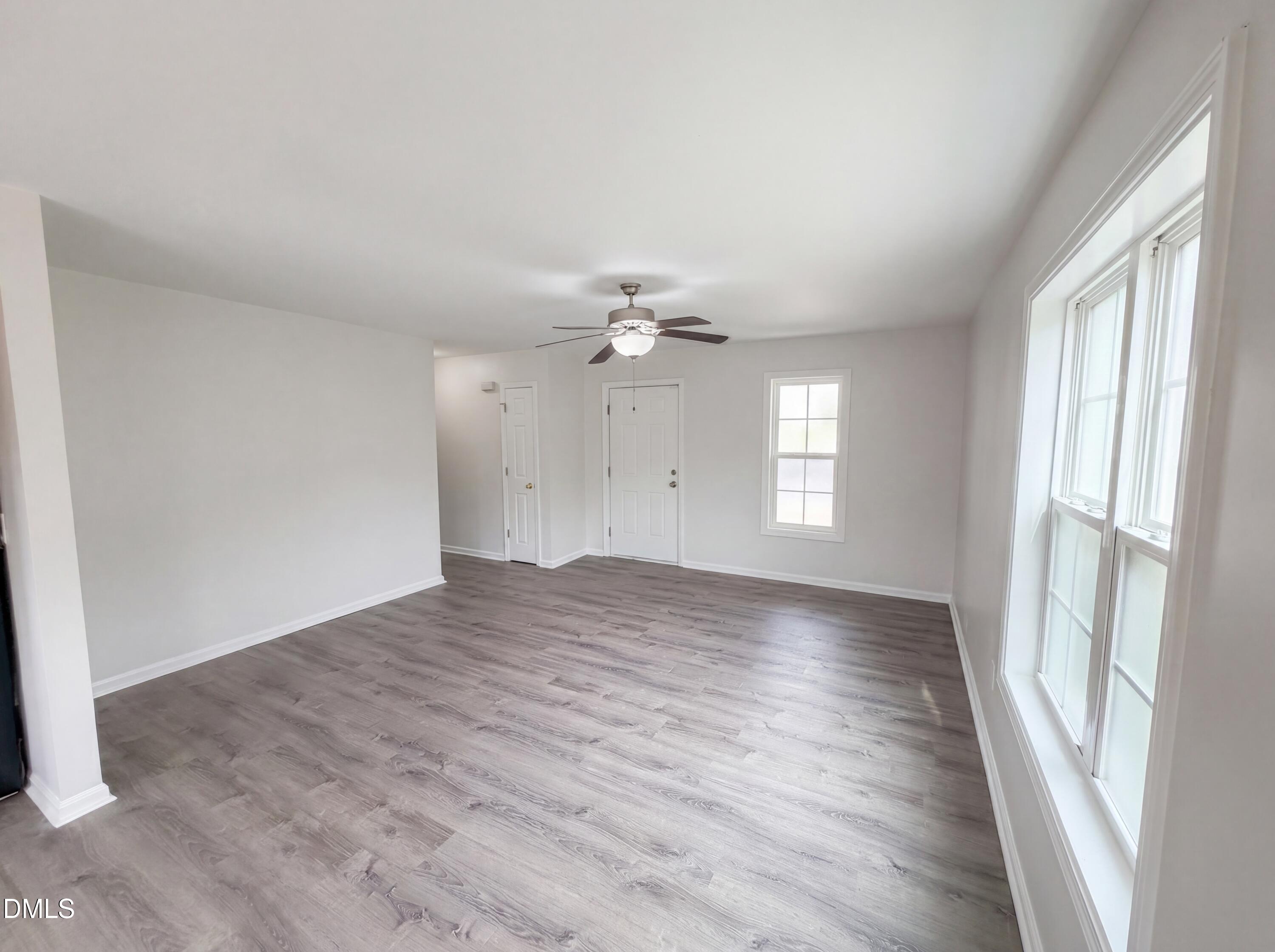 5532 Neuse View Drive Property Photo 4