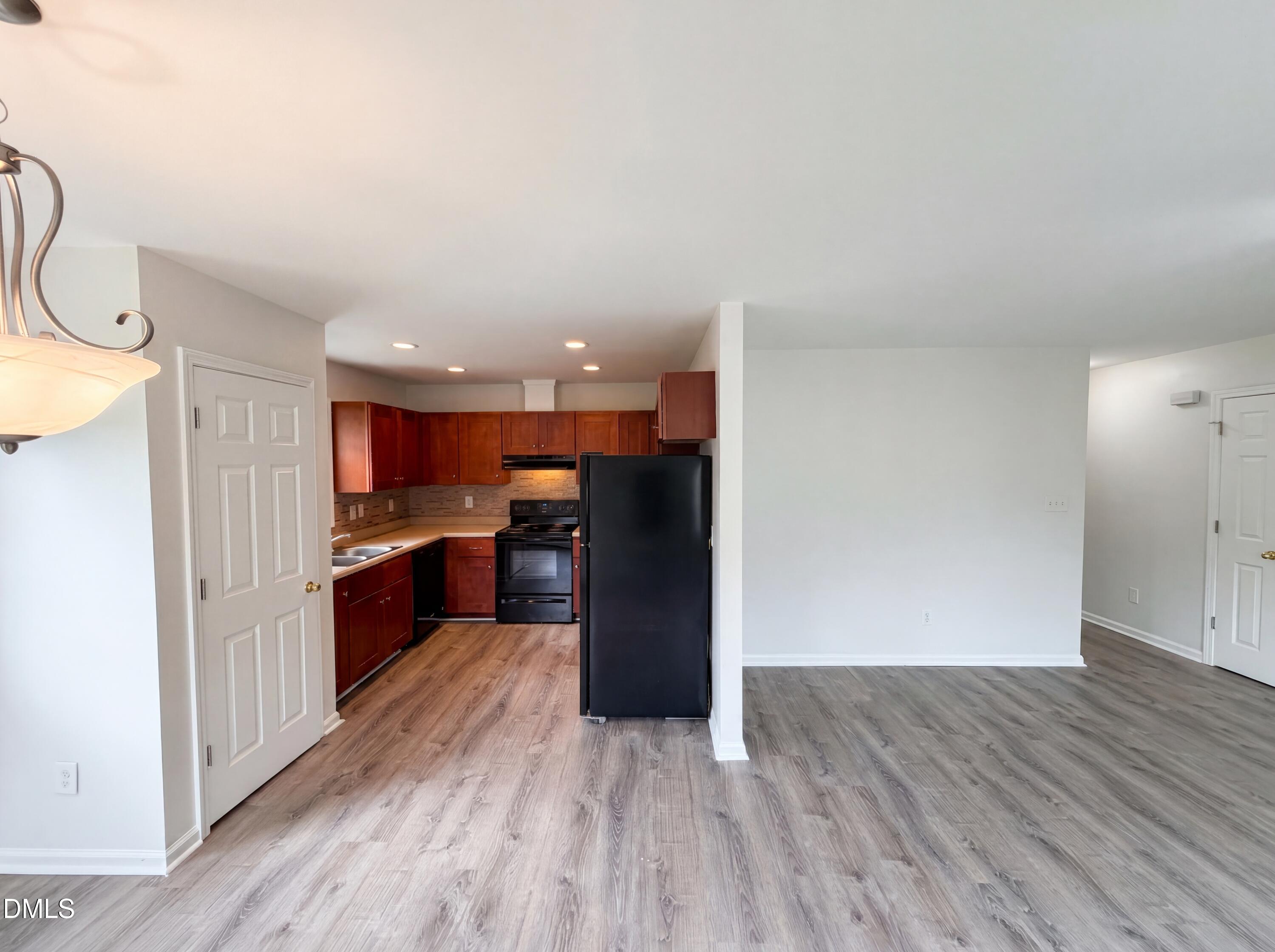 5532 Neuse View Drive Property Photo 6