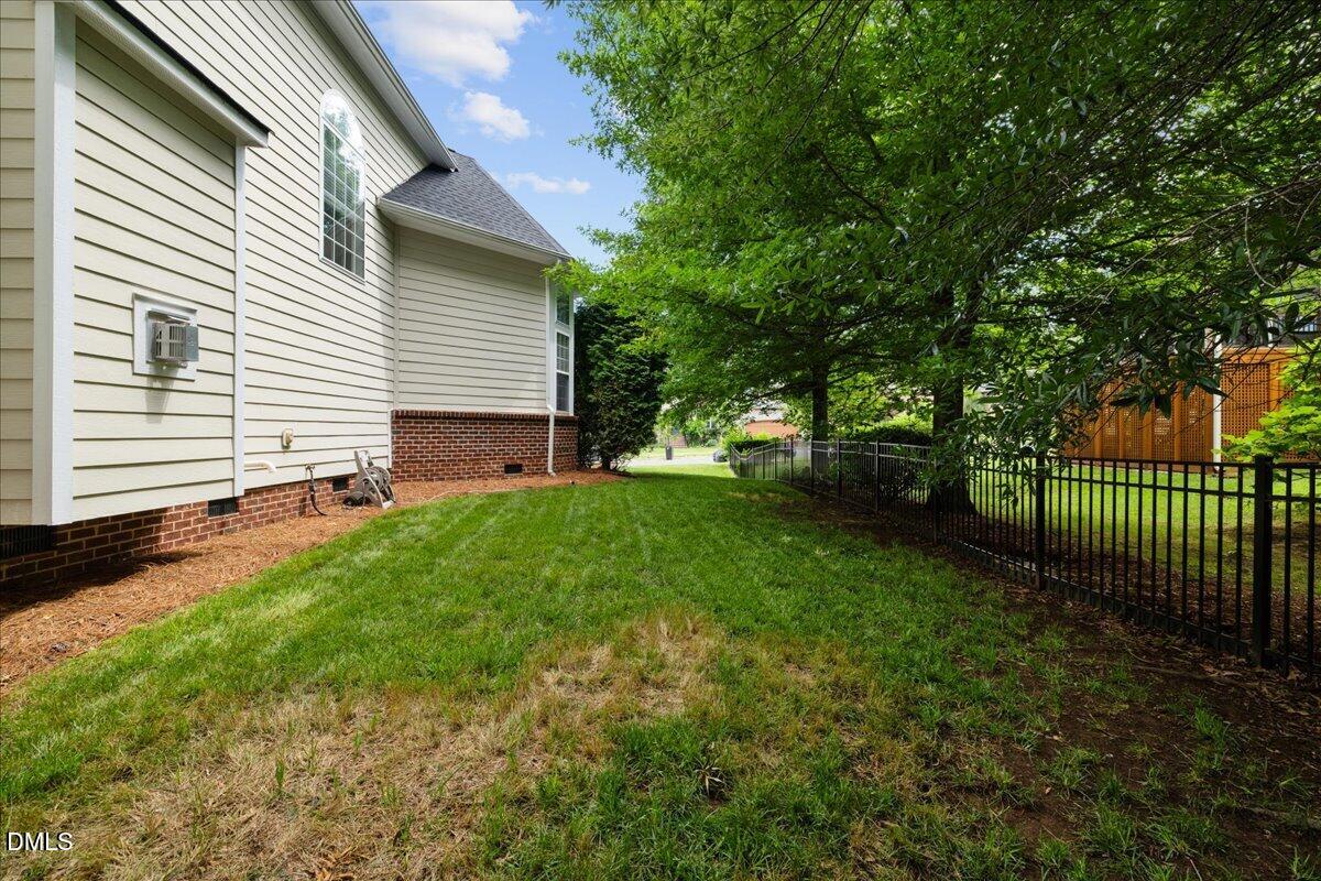 303 Parish House Road Property Photo 32