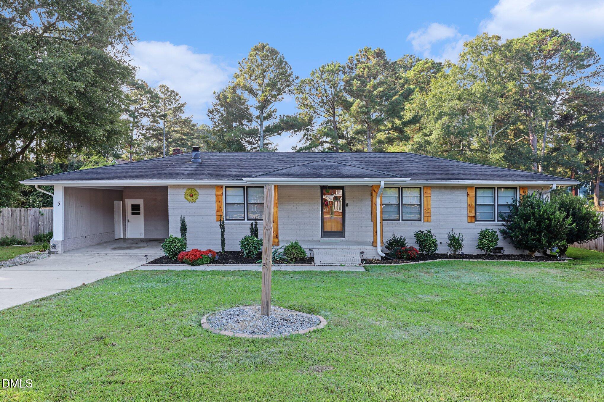 5 Eden Drive