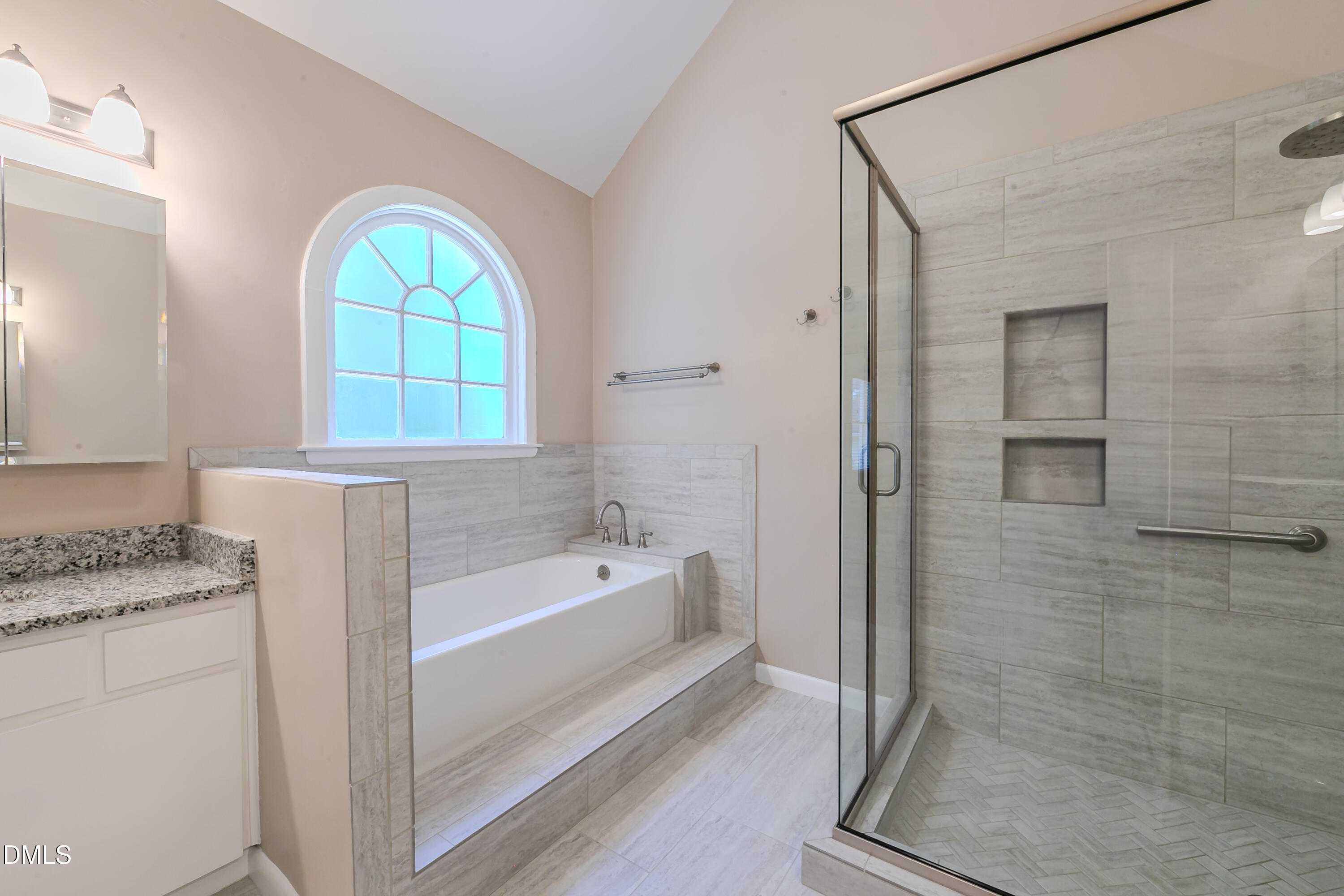 8200 Mourning Dove Road Property Photo 13