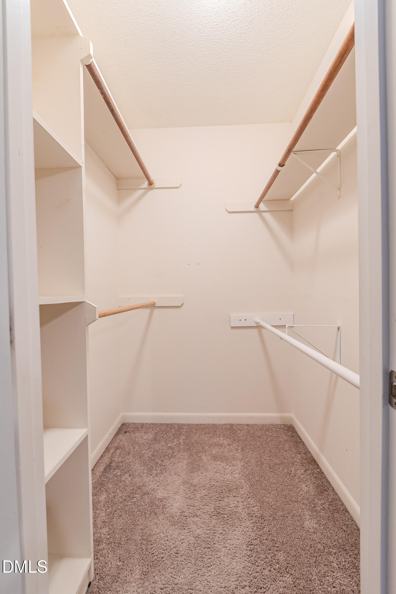 8200 Mourning Dove Road Property Photo 17