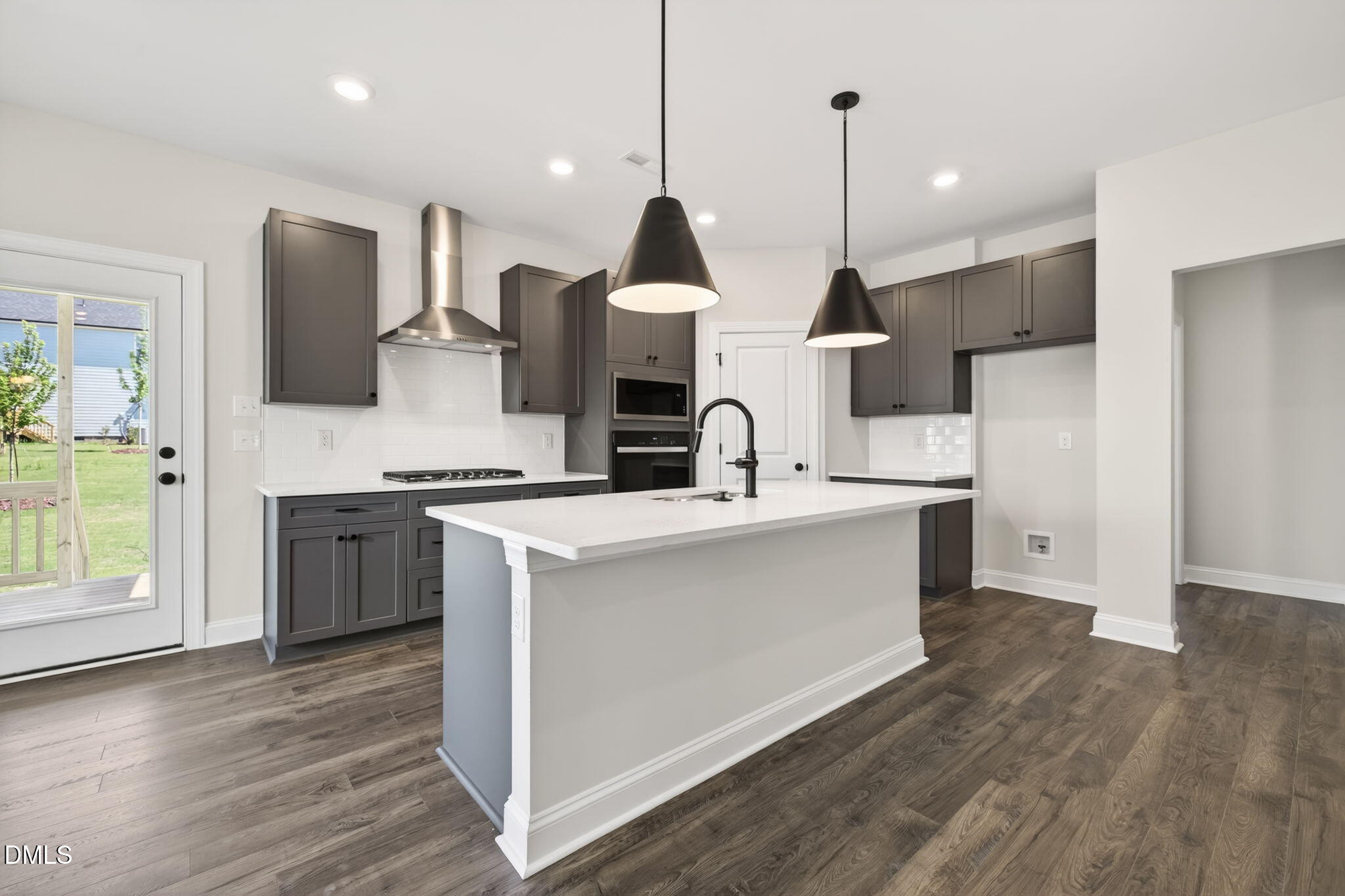 1024 Bostonian Drive Property Photo 8
