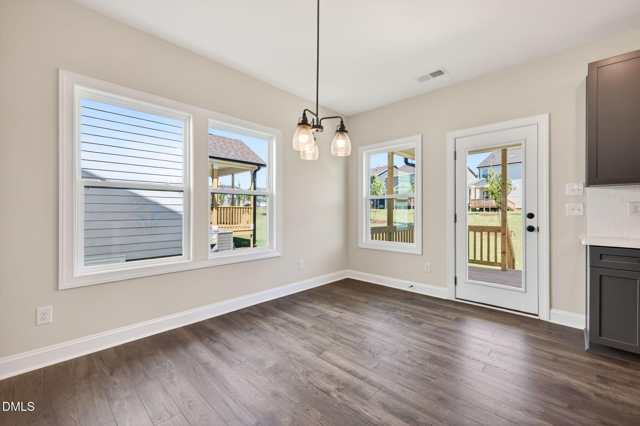 1024 Bostonian Drive Property Photo 11