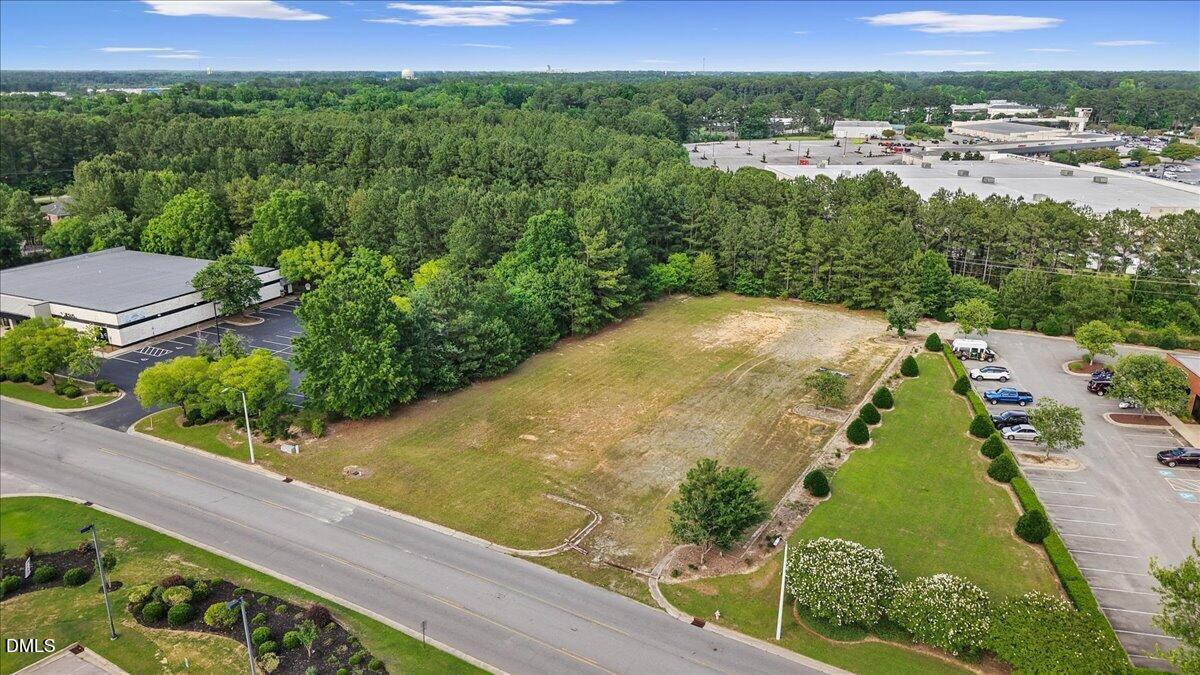 367 Venture Drive Property Photo 3