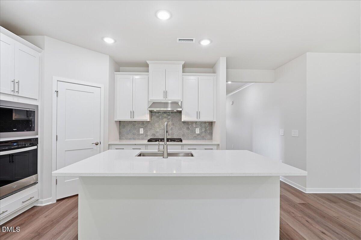 2133 Topsail Road Property Photo 11