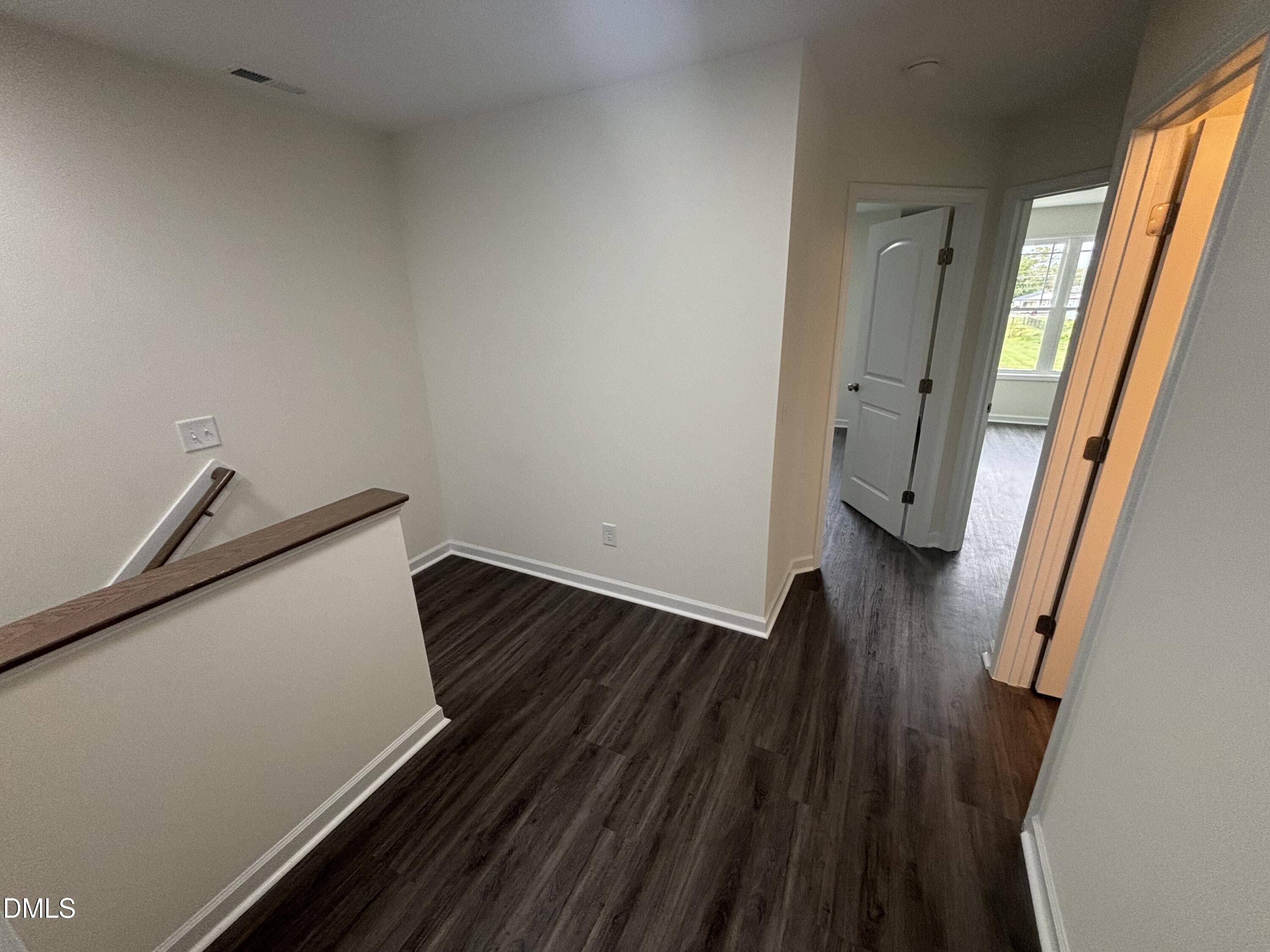 504 S Ryals Street Property Photo 8