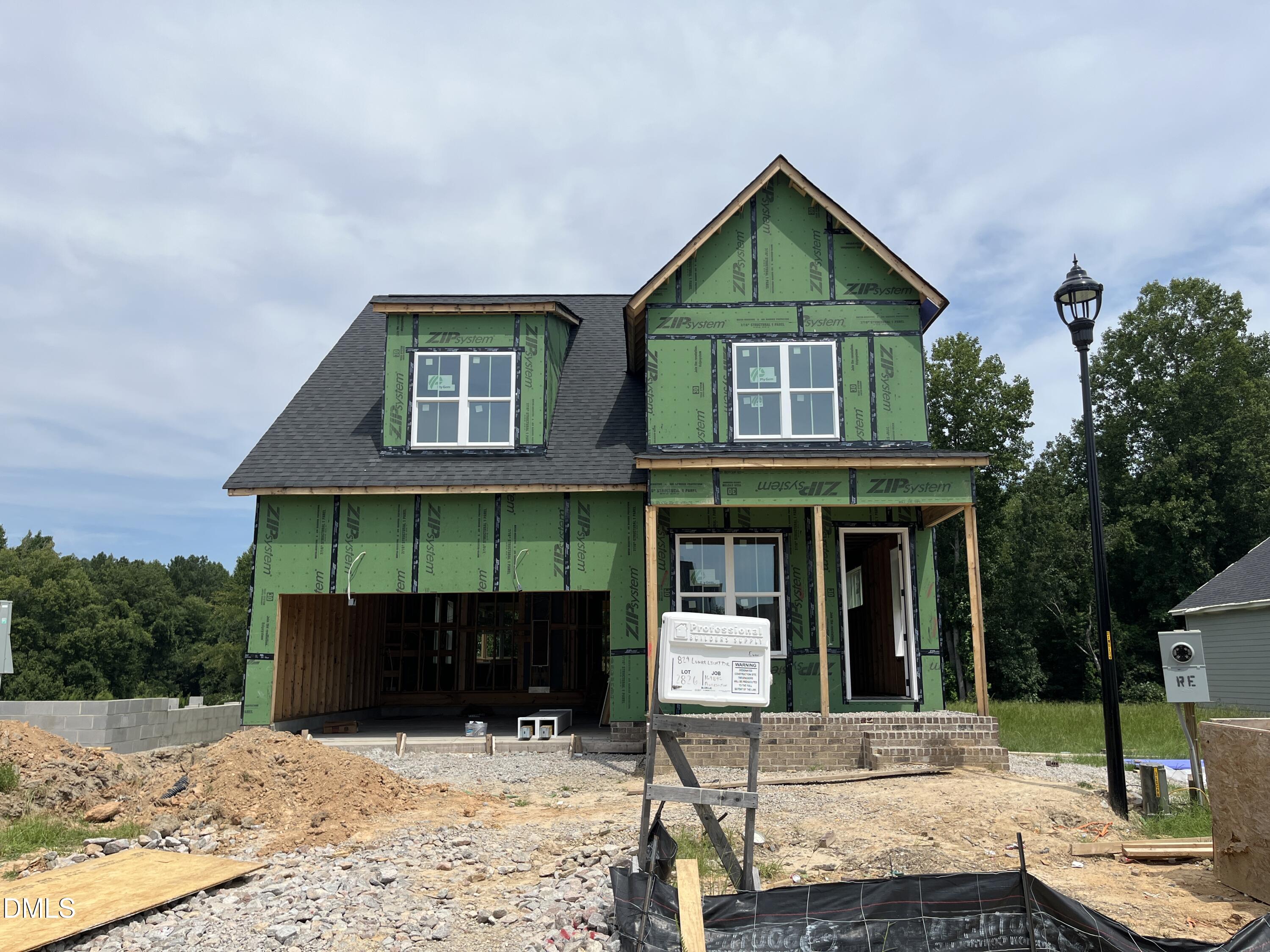 829 Lunar Light Drive Property Photo 3