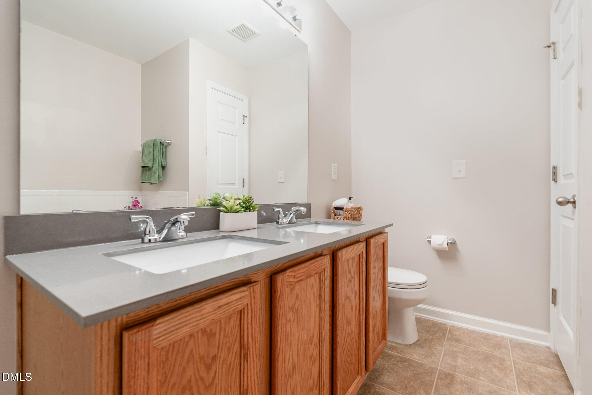 311 Gilman Lane 107 Property Photo 15