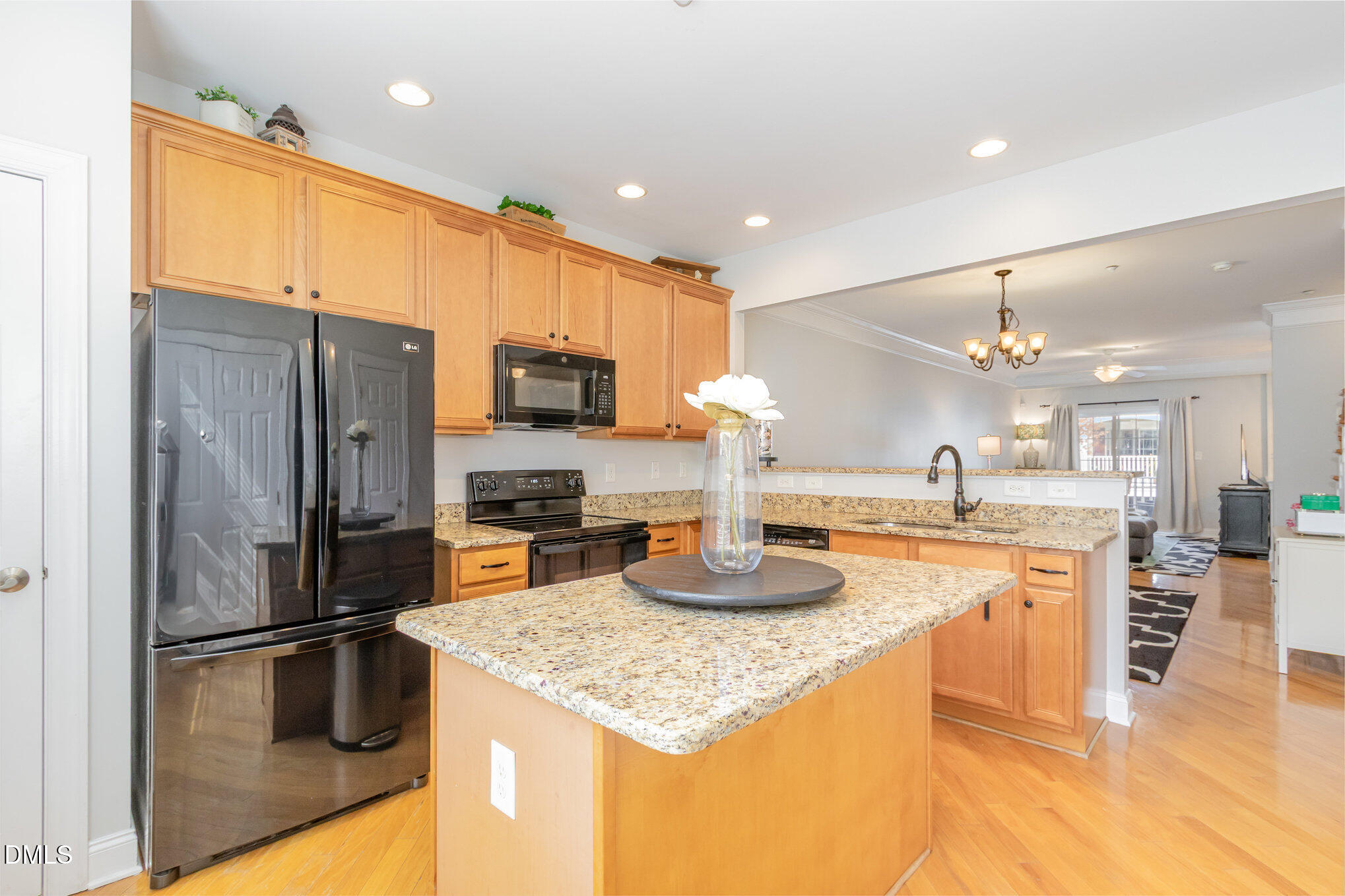 9211 Calabria Drive 117 Property Photo 4