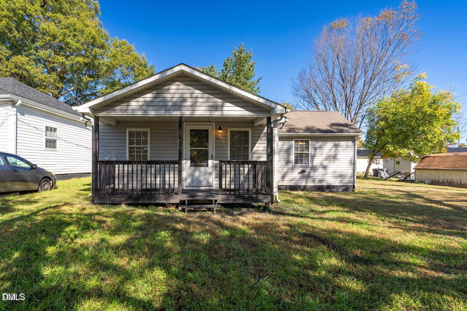 816 Elizabeth Street Property Photo 1