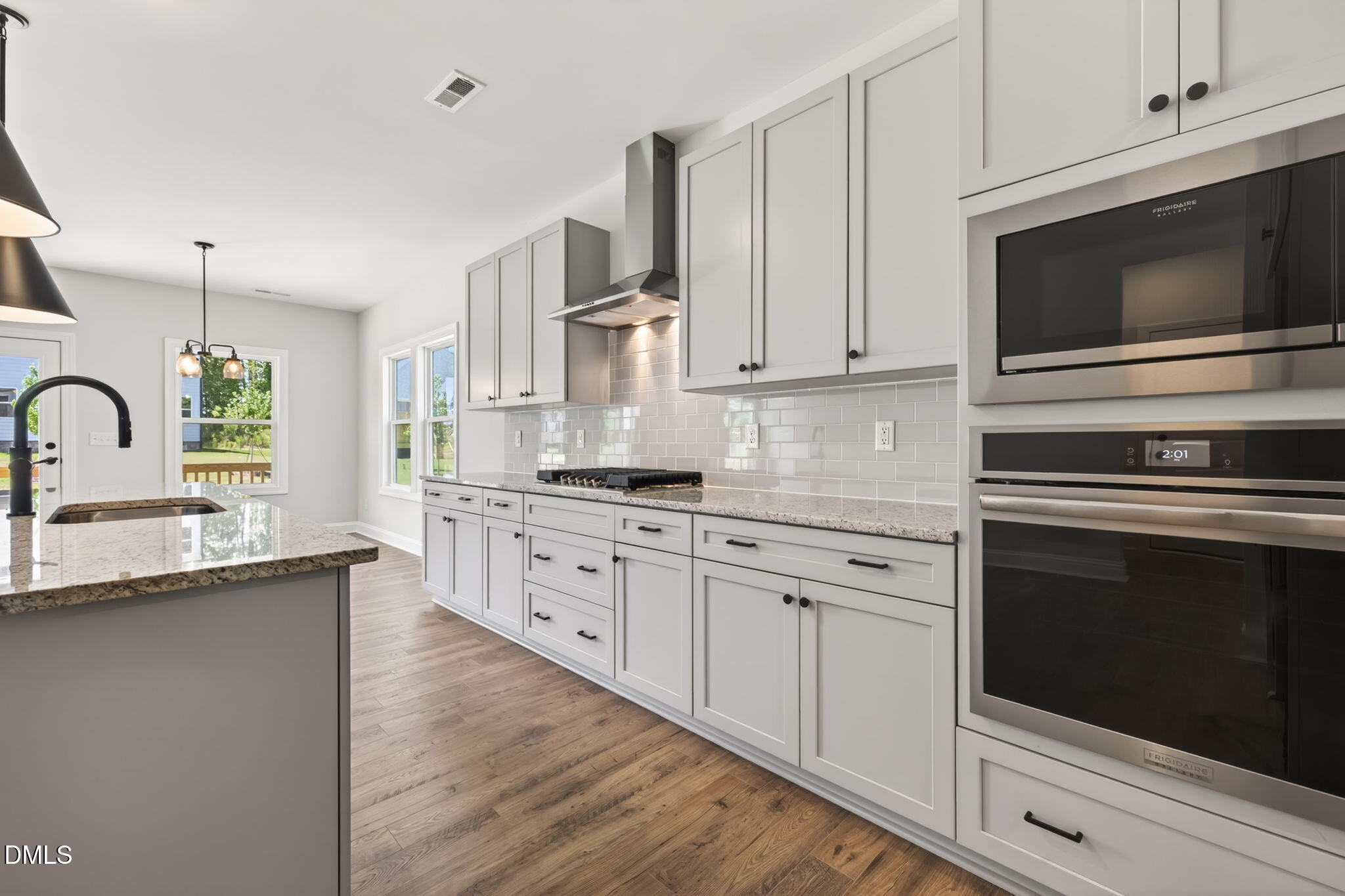 912 Bostonian Drive Property Photo 13