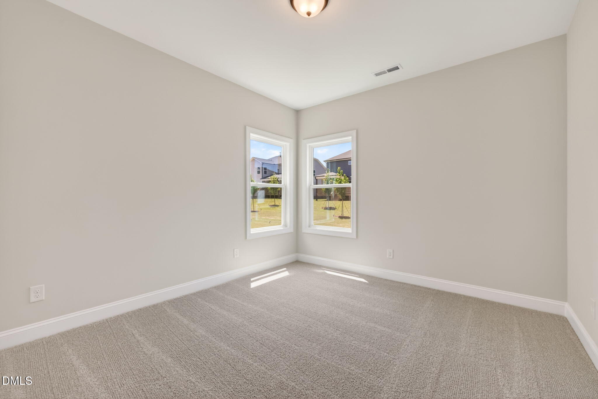912 Bostonian Drive Property Photo 19