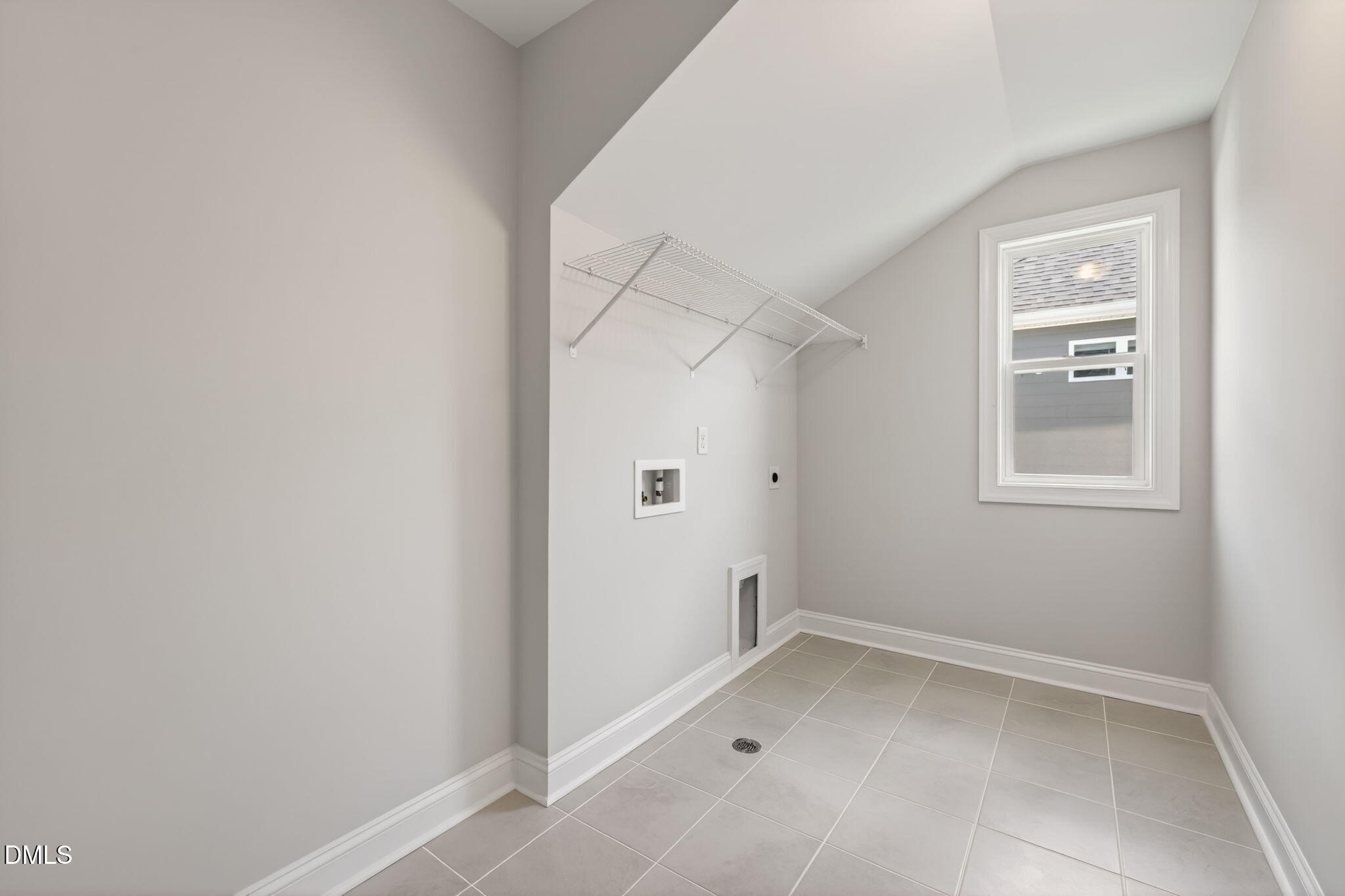 912 Bostonian Drive Property Photo 24