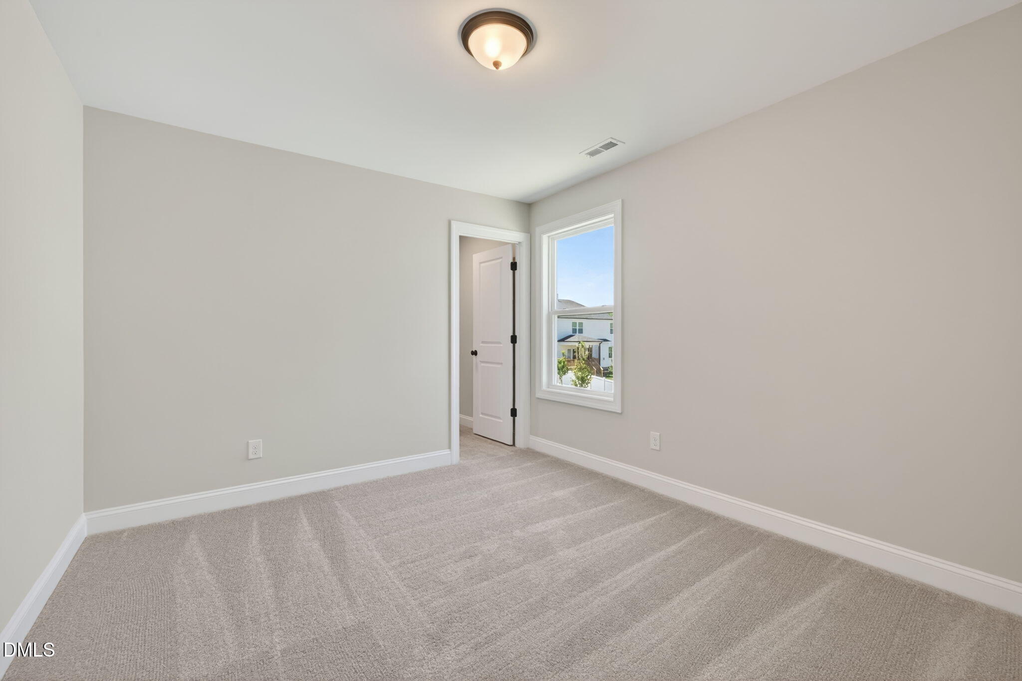 912 Bostonian Drive Property Photo 30
