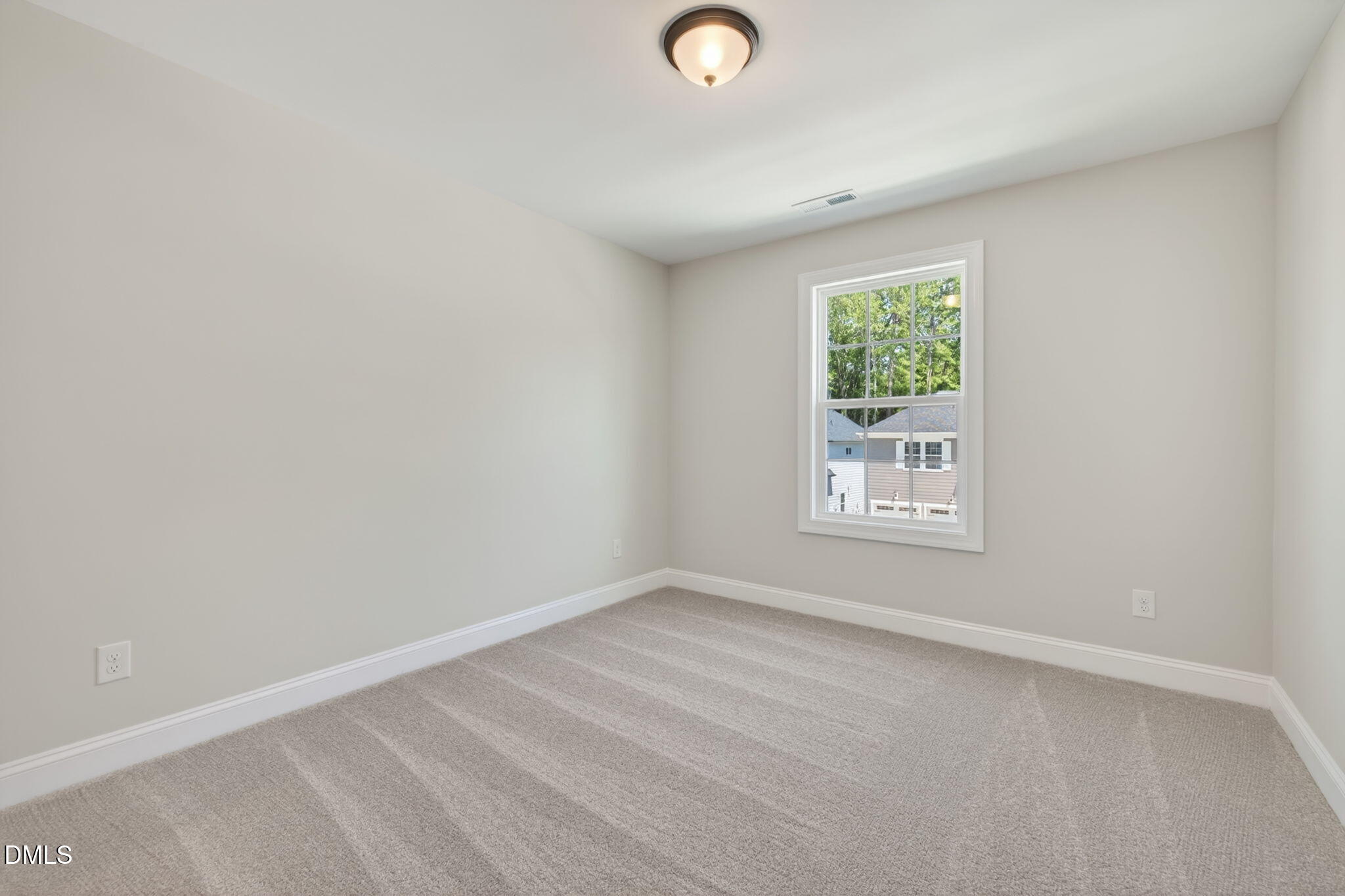 912 Bostonian Drive Property Photo 33