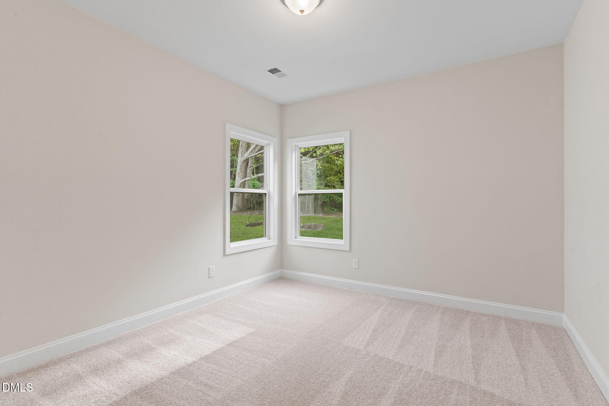 929 Bostonian Drive Property Photo 16