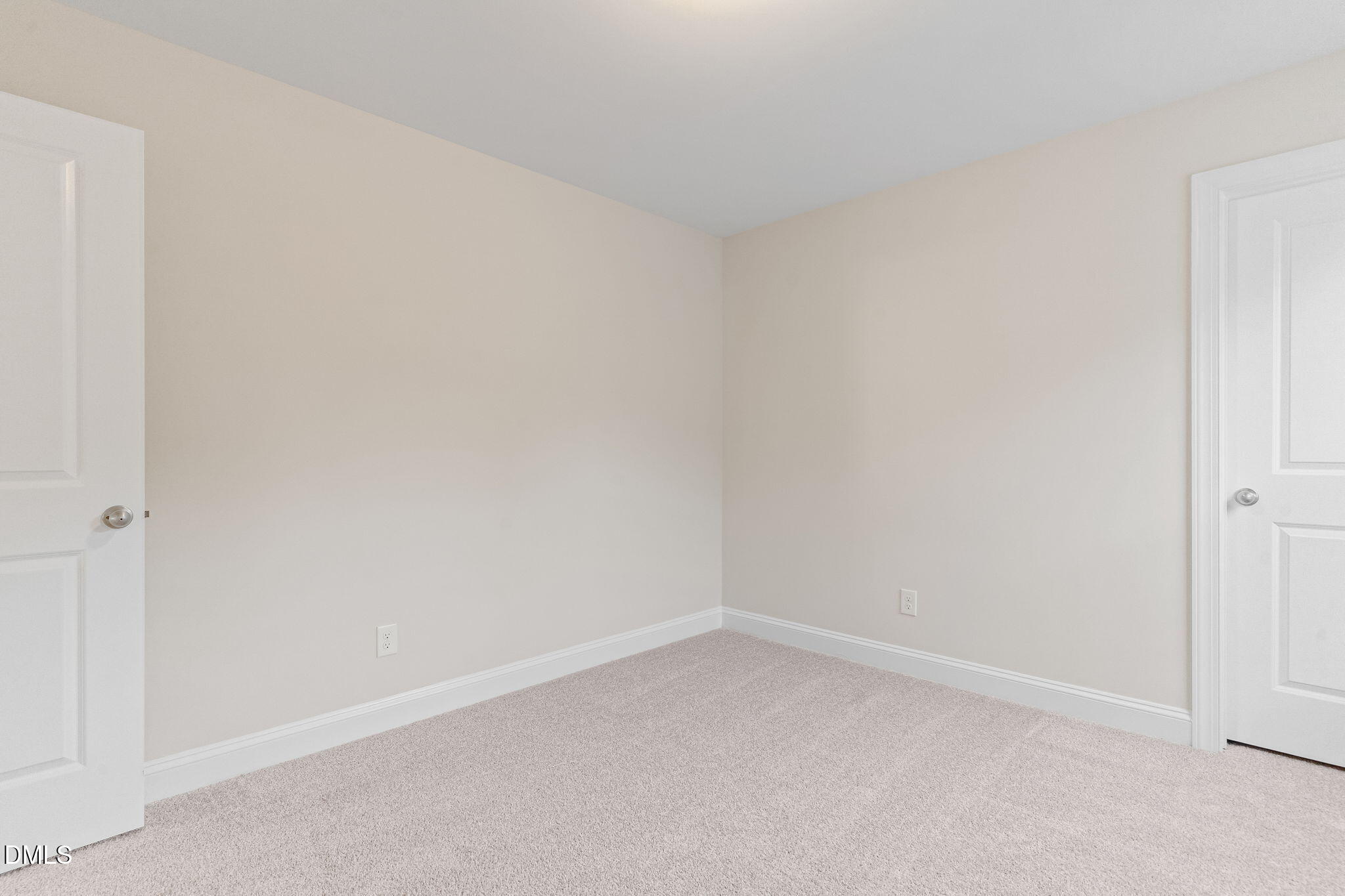 929 Bostonian Drive Property Photo 30