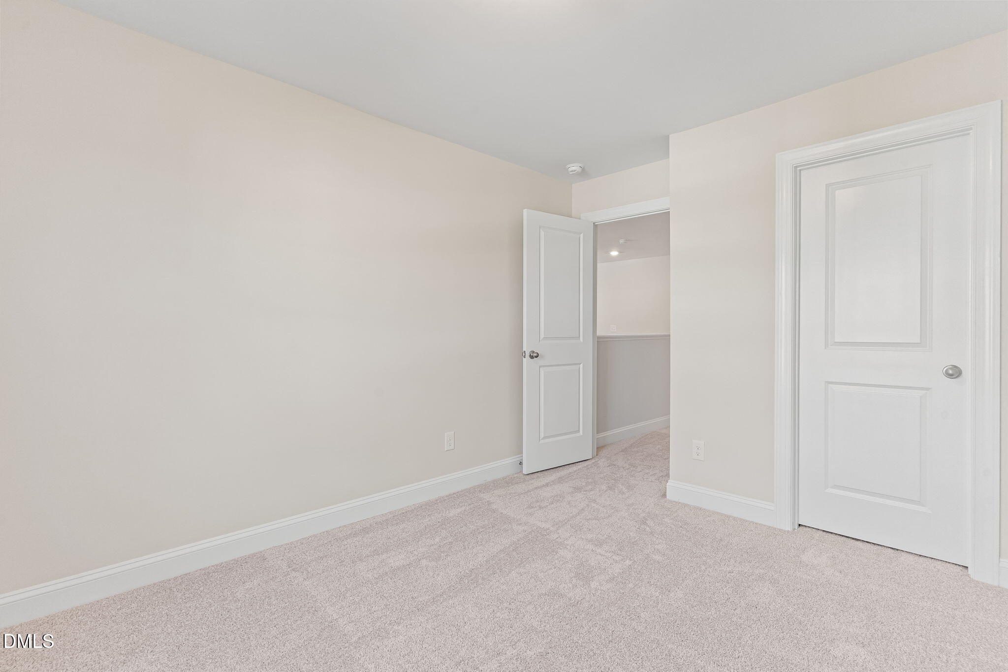 929 Bostonian Drive Property Photo 34