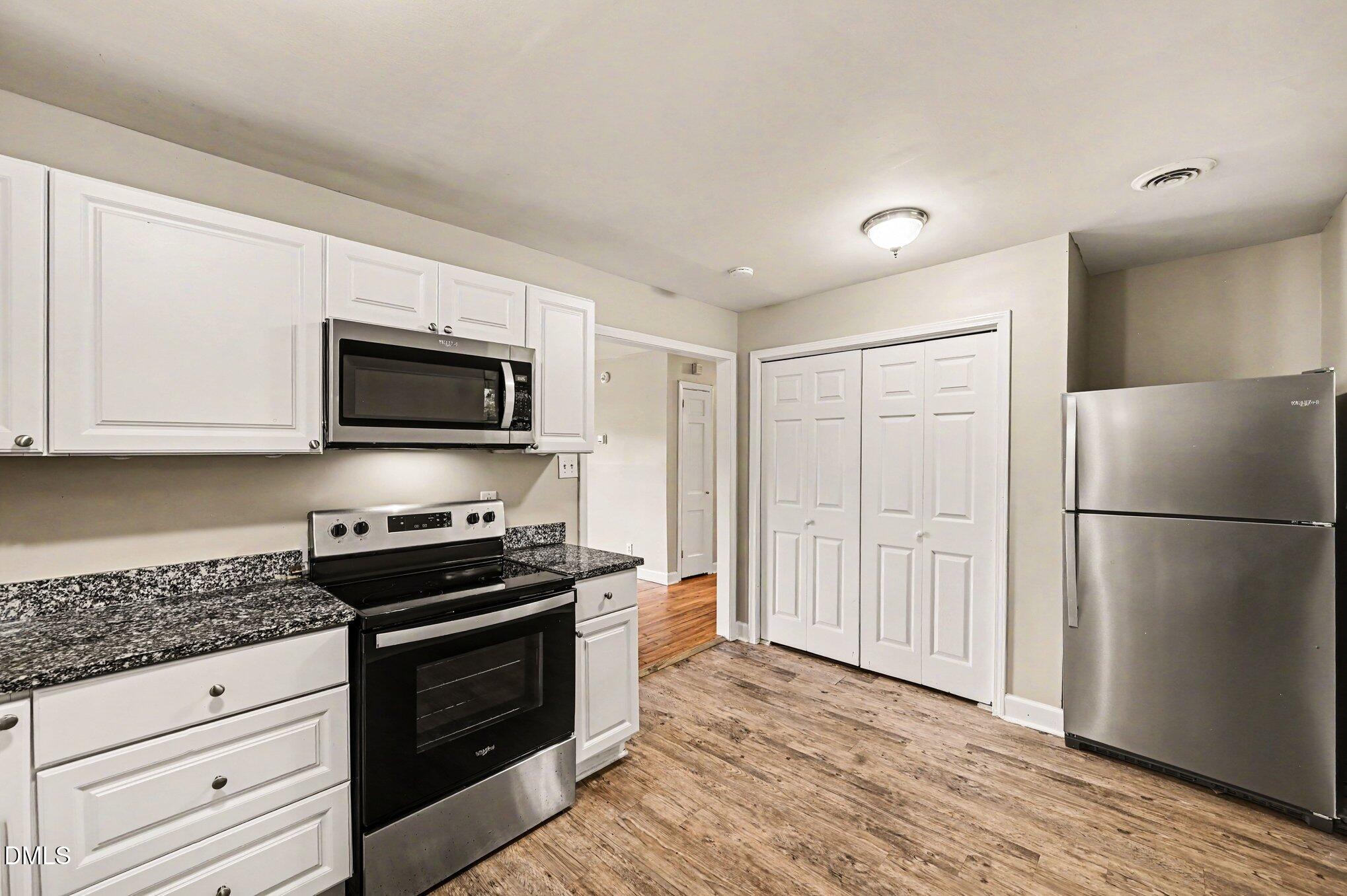 615 Hope Avenue Property Photo 7
