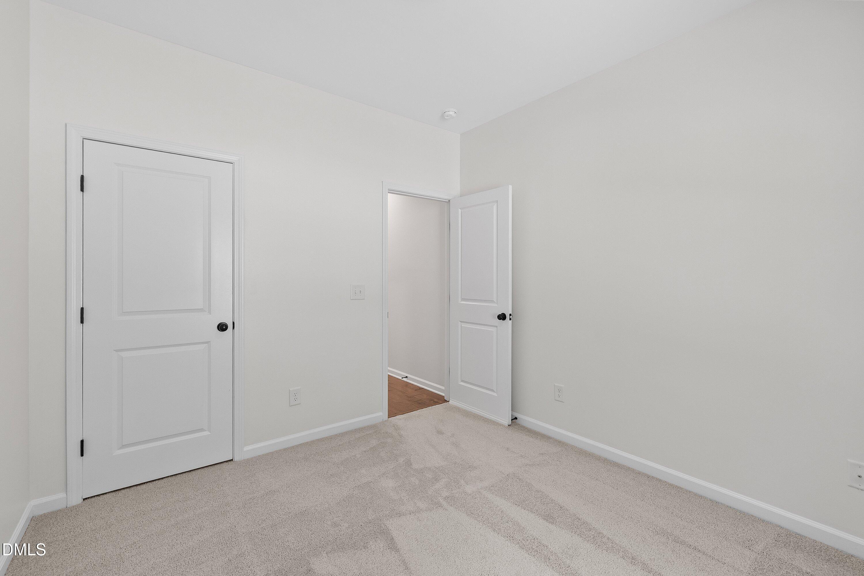 714 Bann River Court Property Photo 29