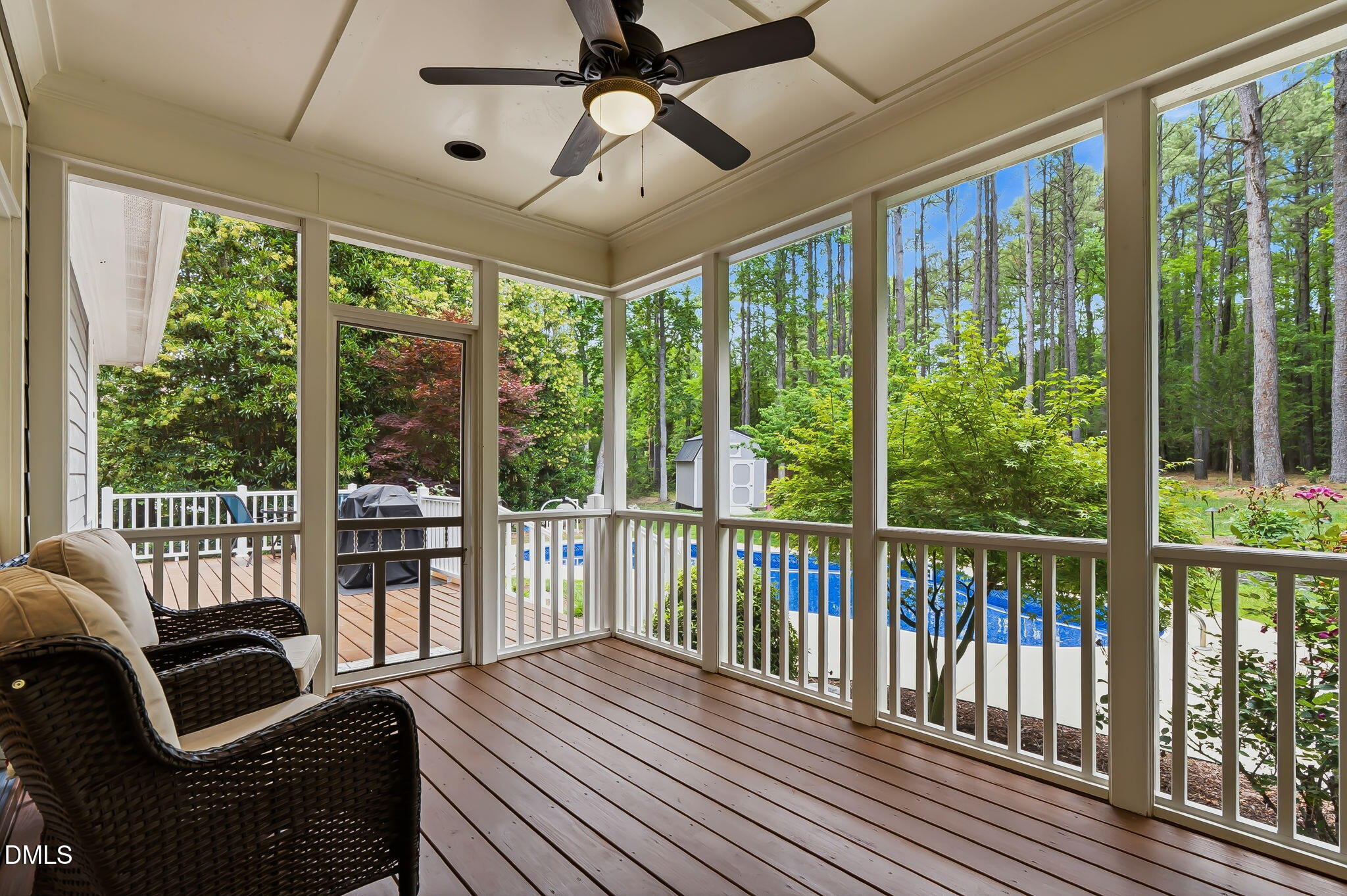 7048 Shady Glen Lane Property Photo 17