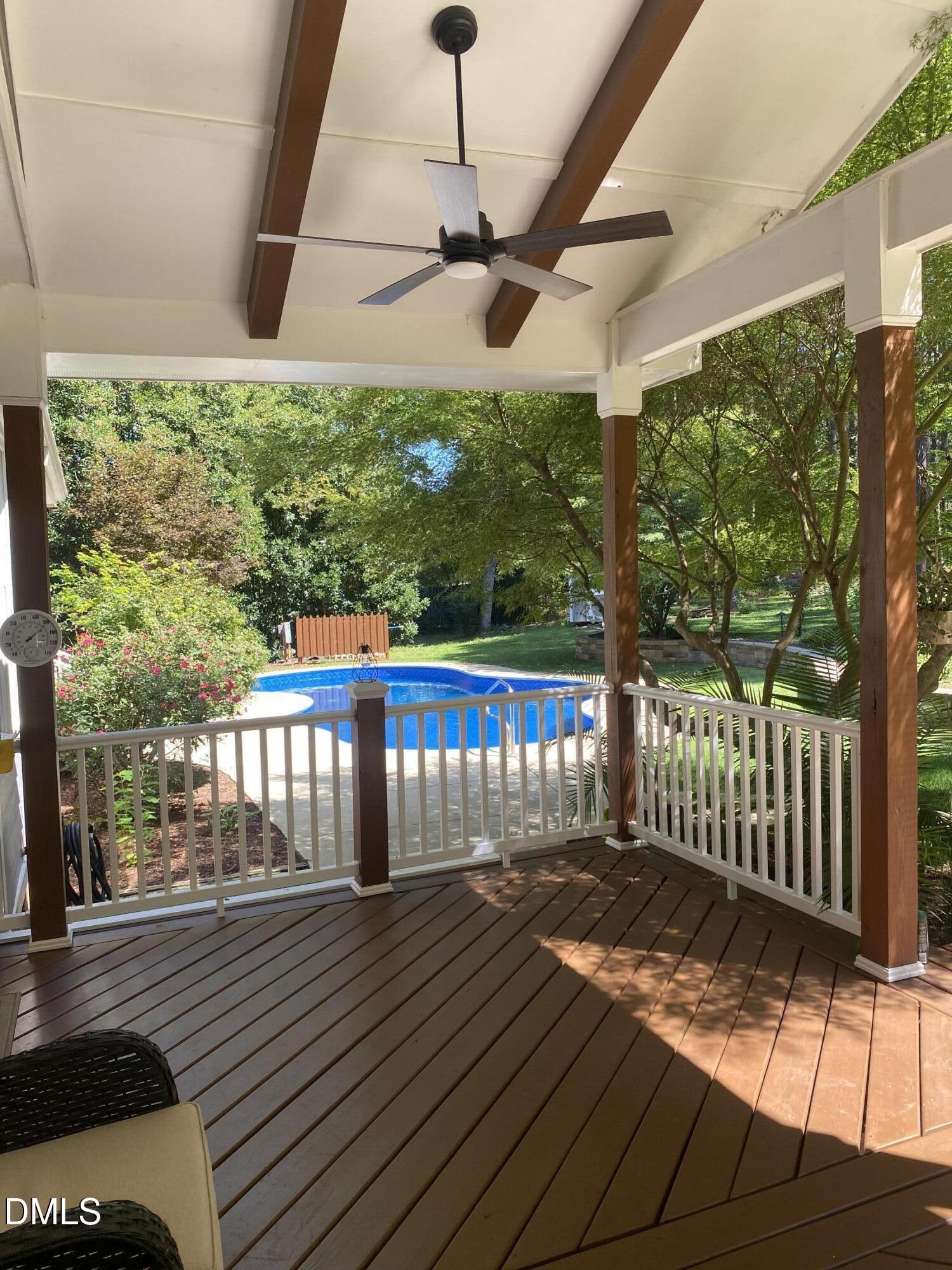 7048 Shady Glen Lane Property Photo 45