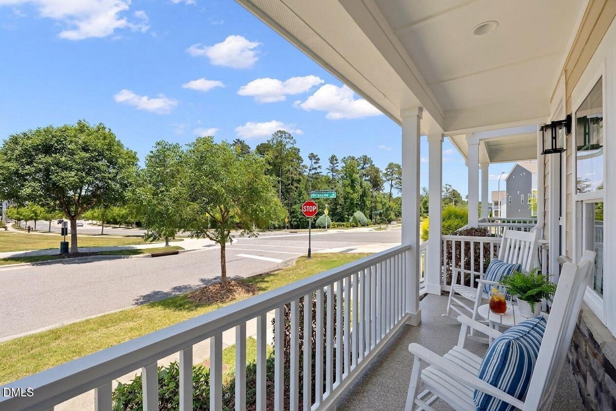 5416 Beardall Street Property Photo 8