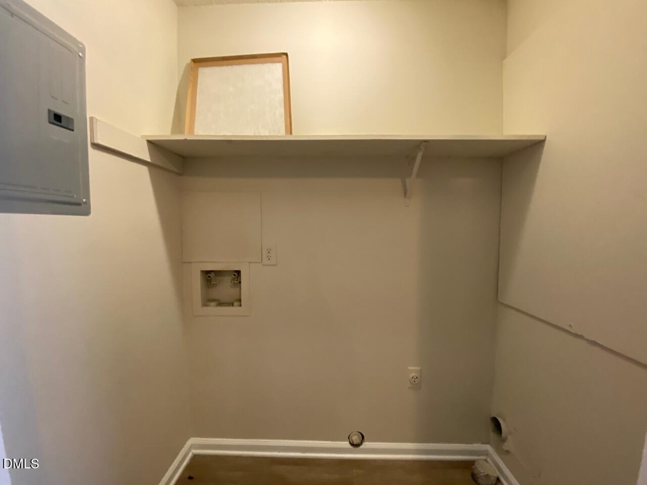 4205 Greencastle Court Unit A Property Photo 8