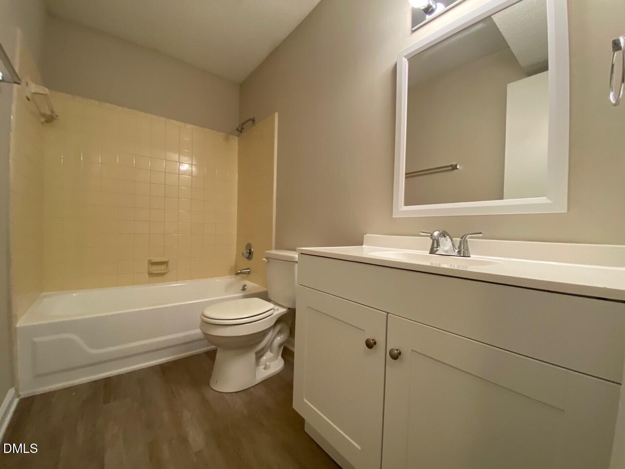 4205 Greencastle Court Unit A Property Photo 14