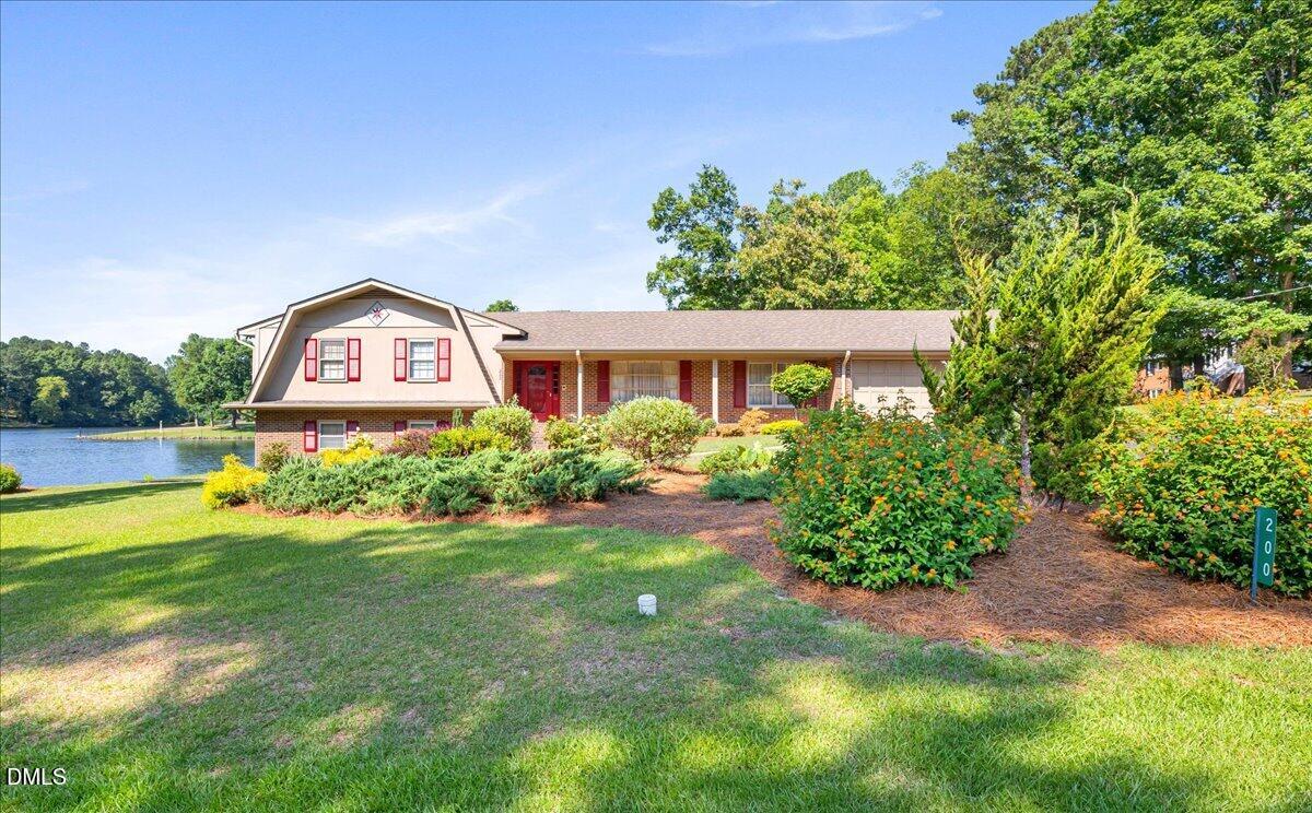 200 Edgewater Drive Property Photo 1