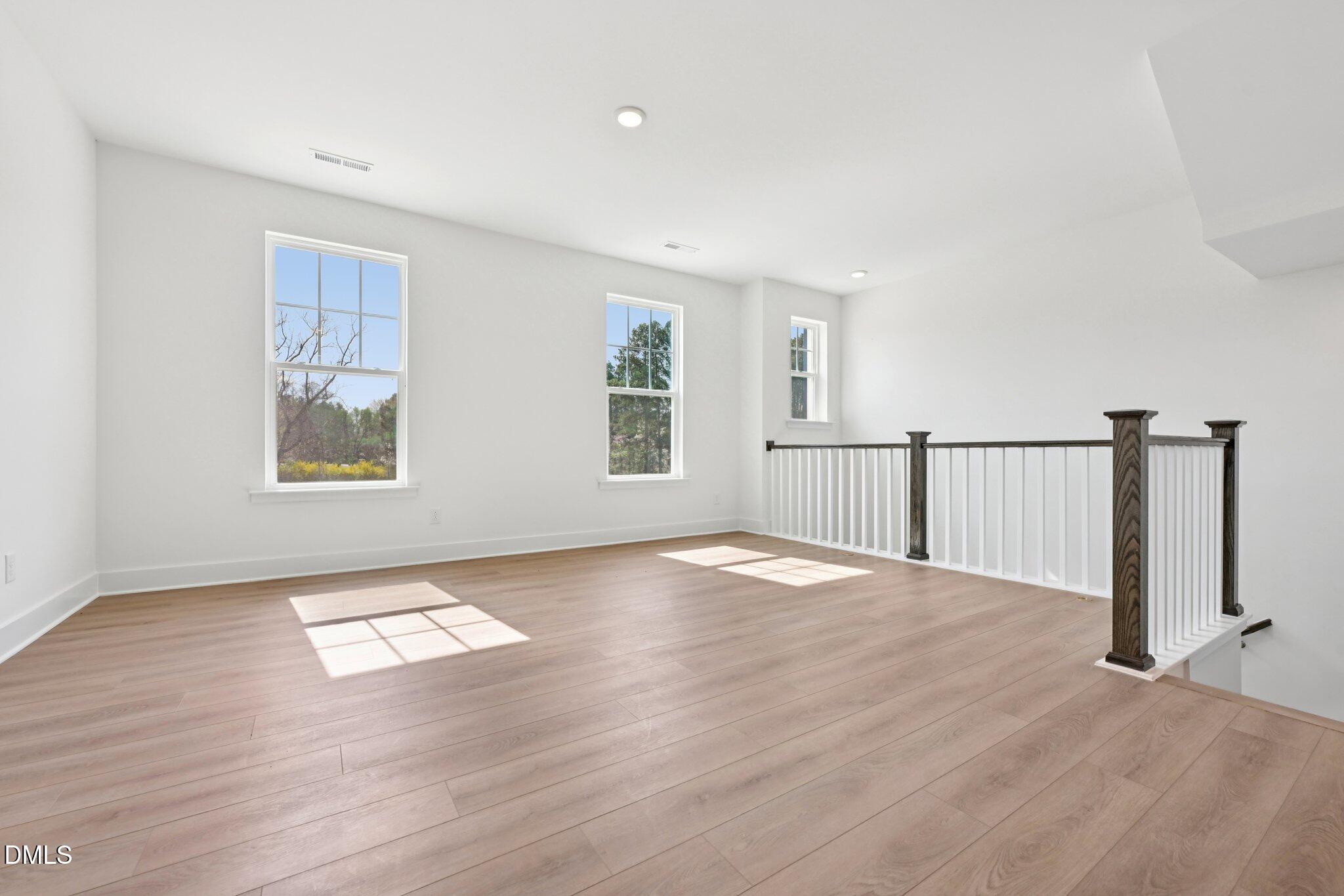 10923 Bayflower Way Property Photo 5